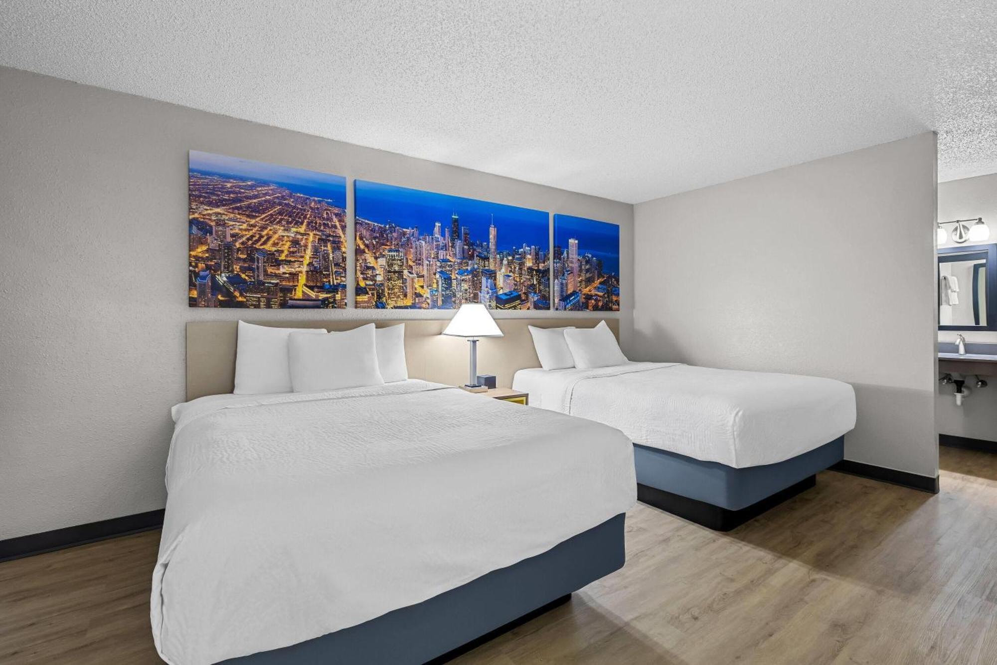 Queen Room with Two Queen Beds - Non-Smoking