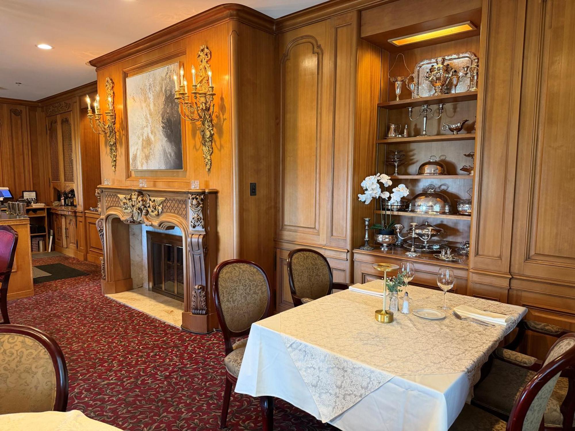 King Room