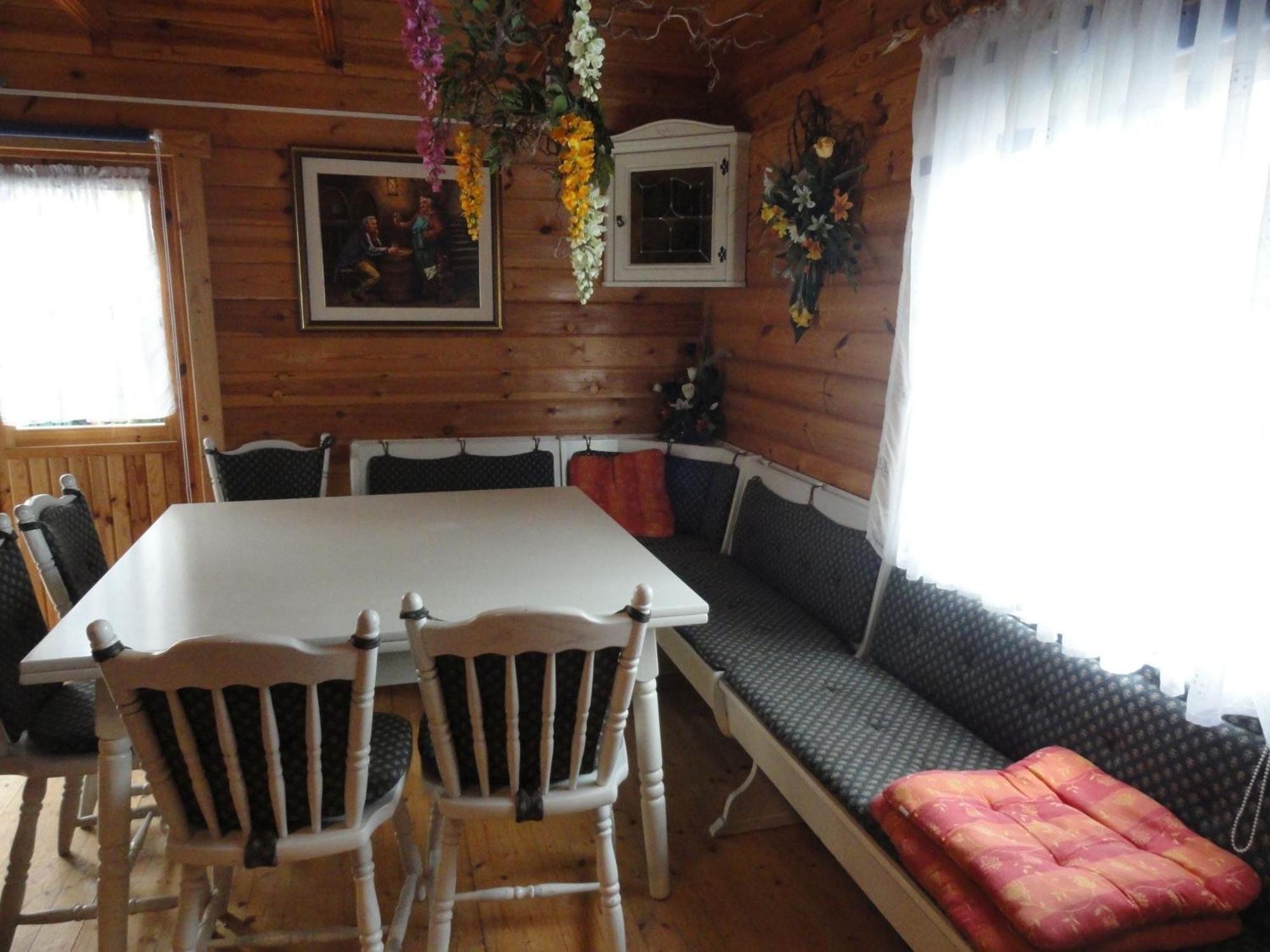 Haus mit 1 Schlafzimmer