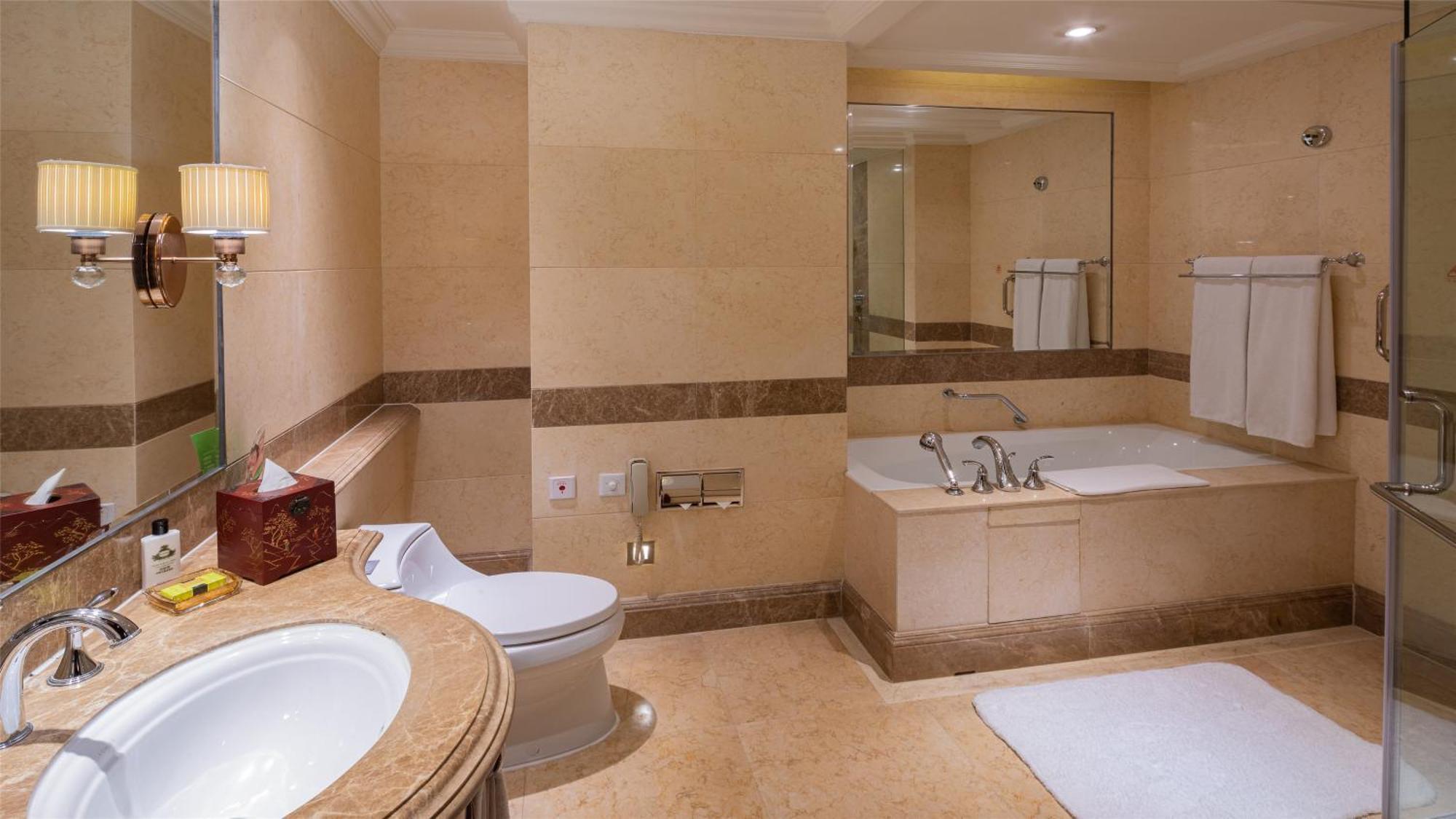 One-Bedroom Suite