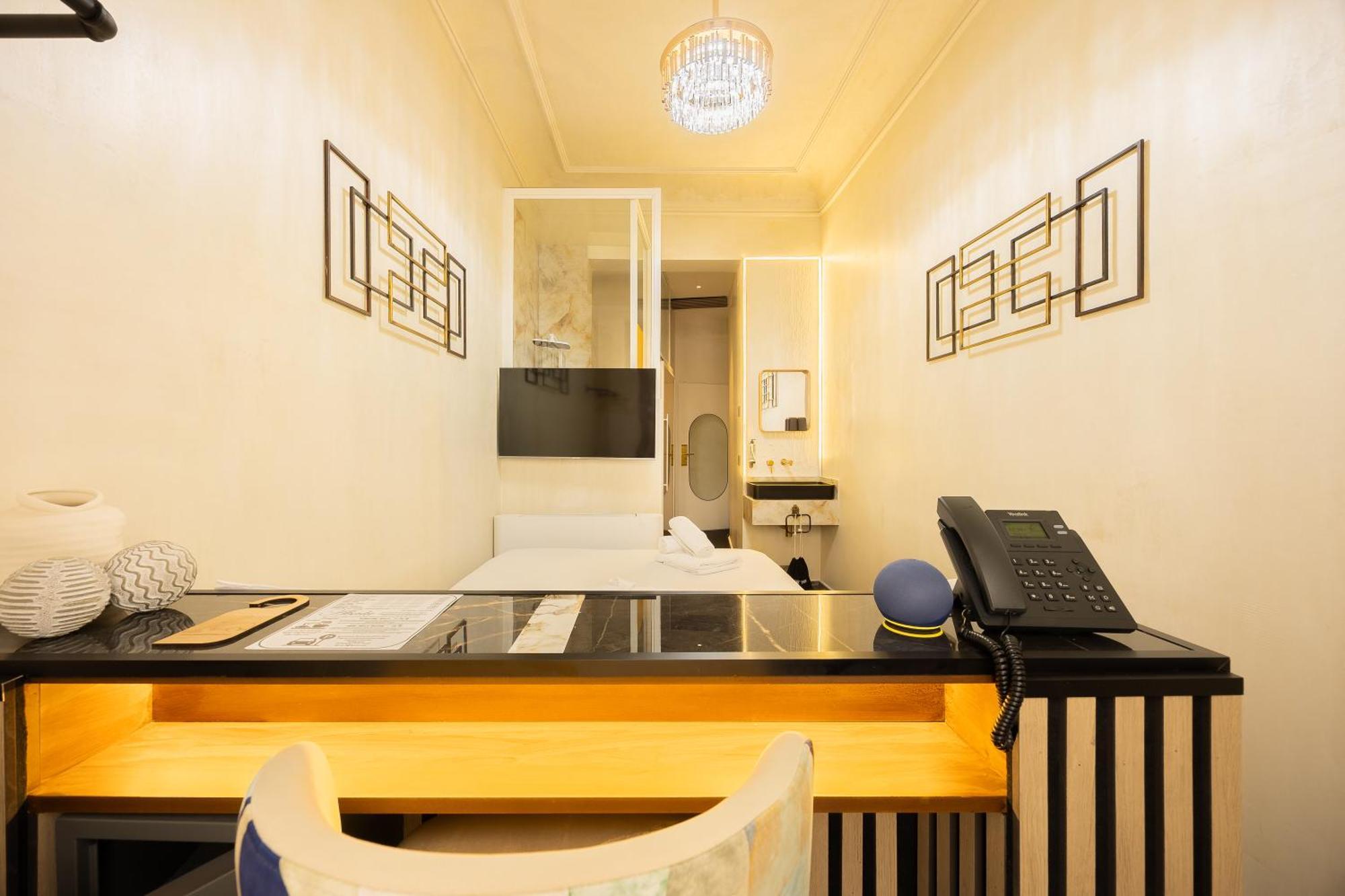 Single Room