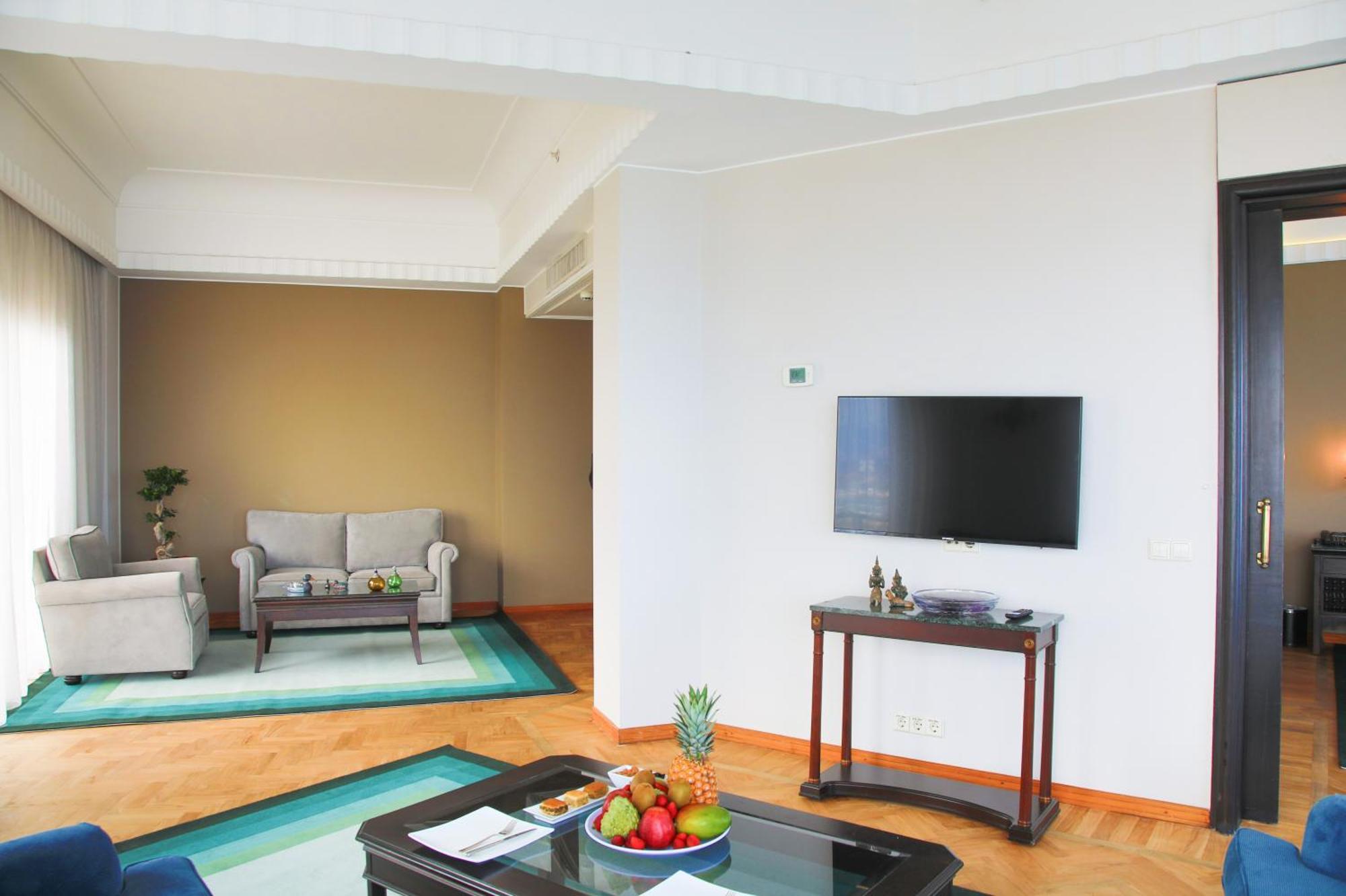 Executive Suite Sea View