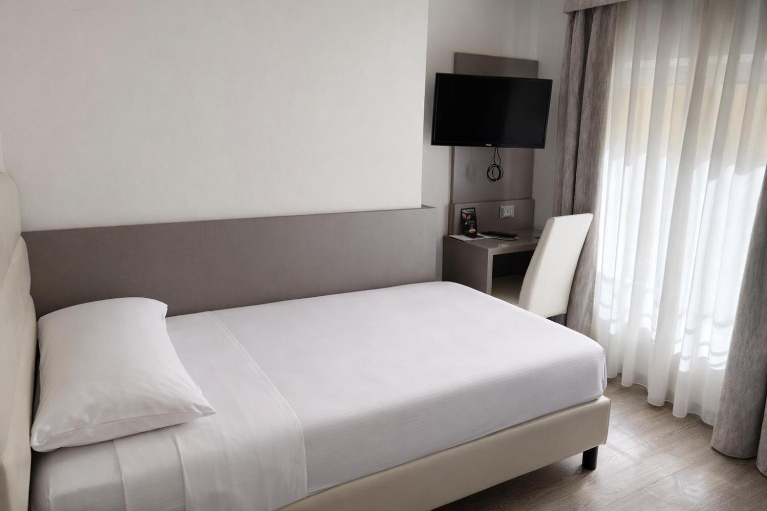 Superior Single Room