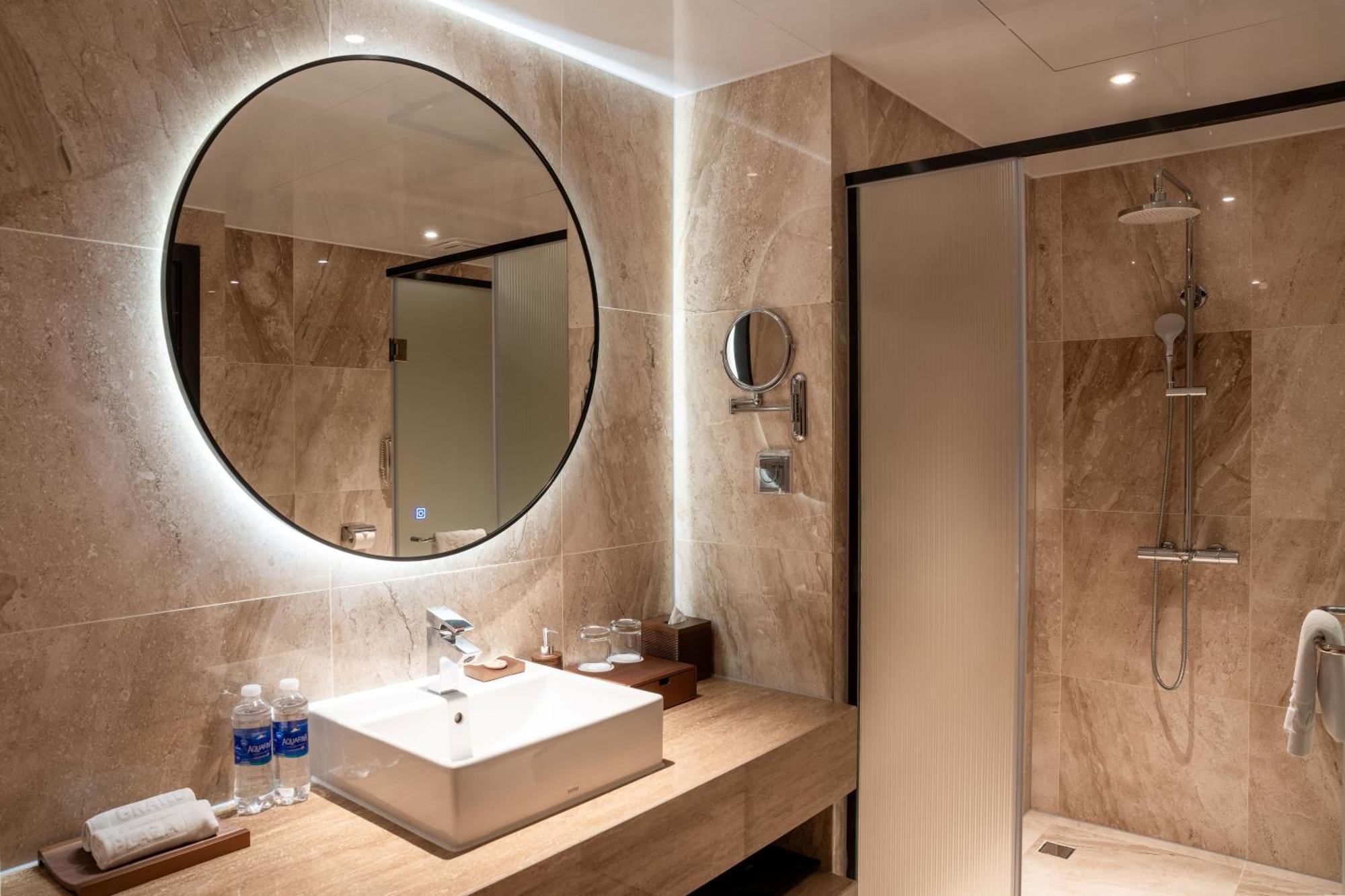 Suite Apartment