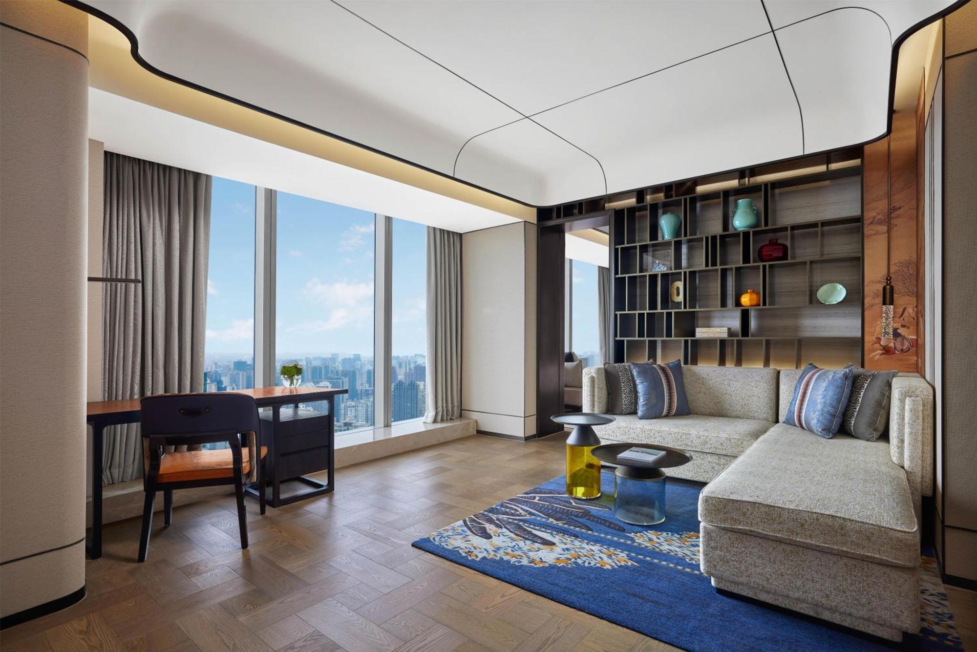 Premium King Suite Bund View