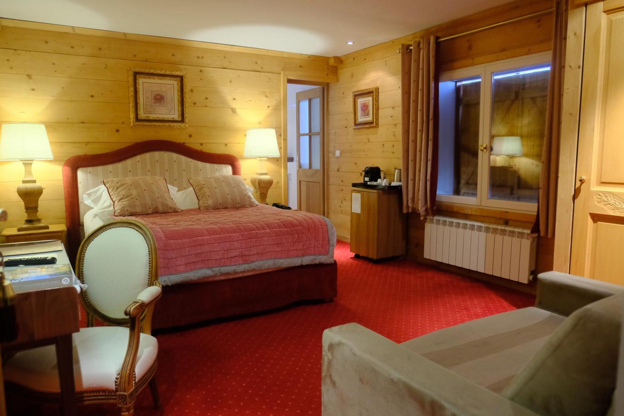 Chambre Triple - Vue sur Ville