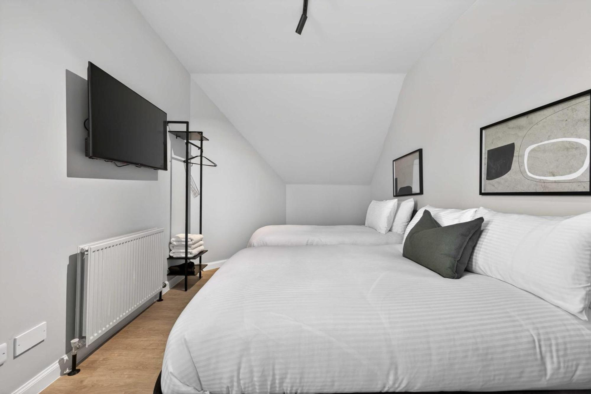 One-Bedroom Suite