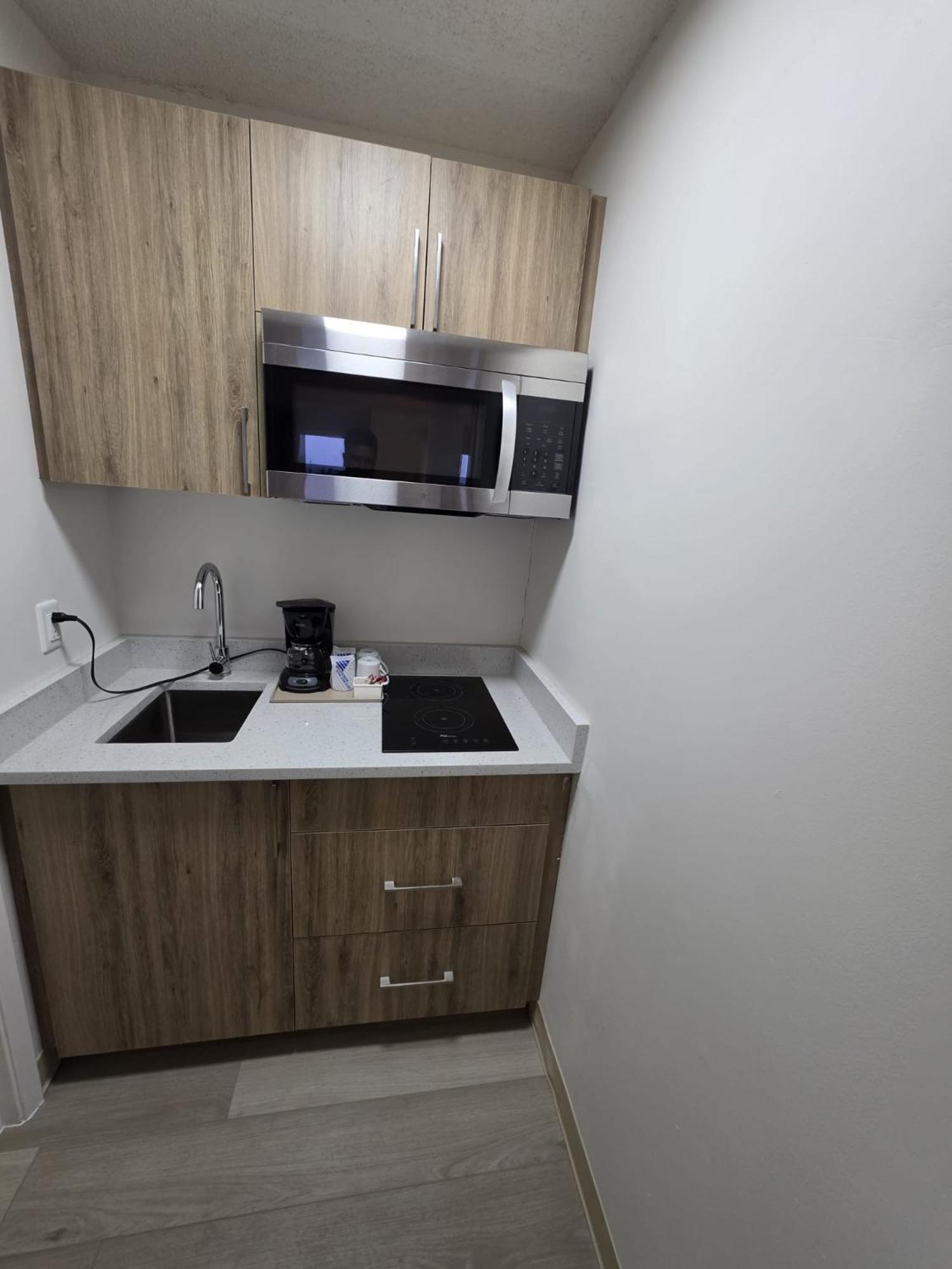 Family Room with One King Bed and One Double Bed - Non-Smoking