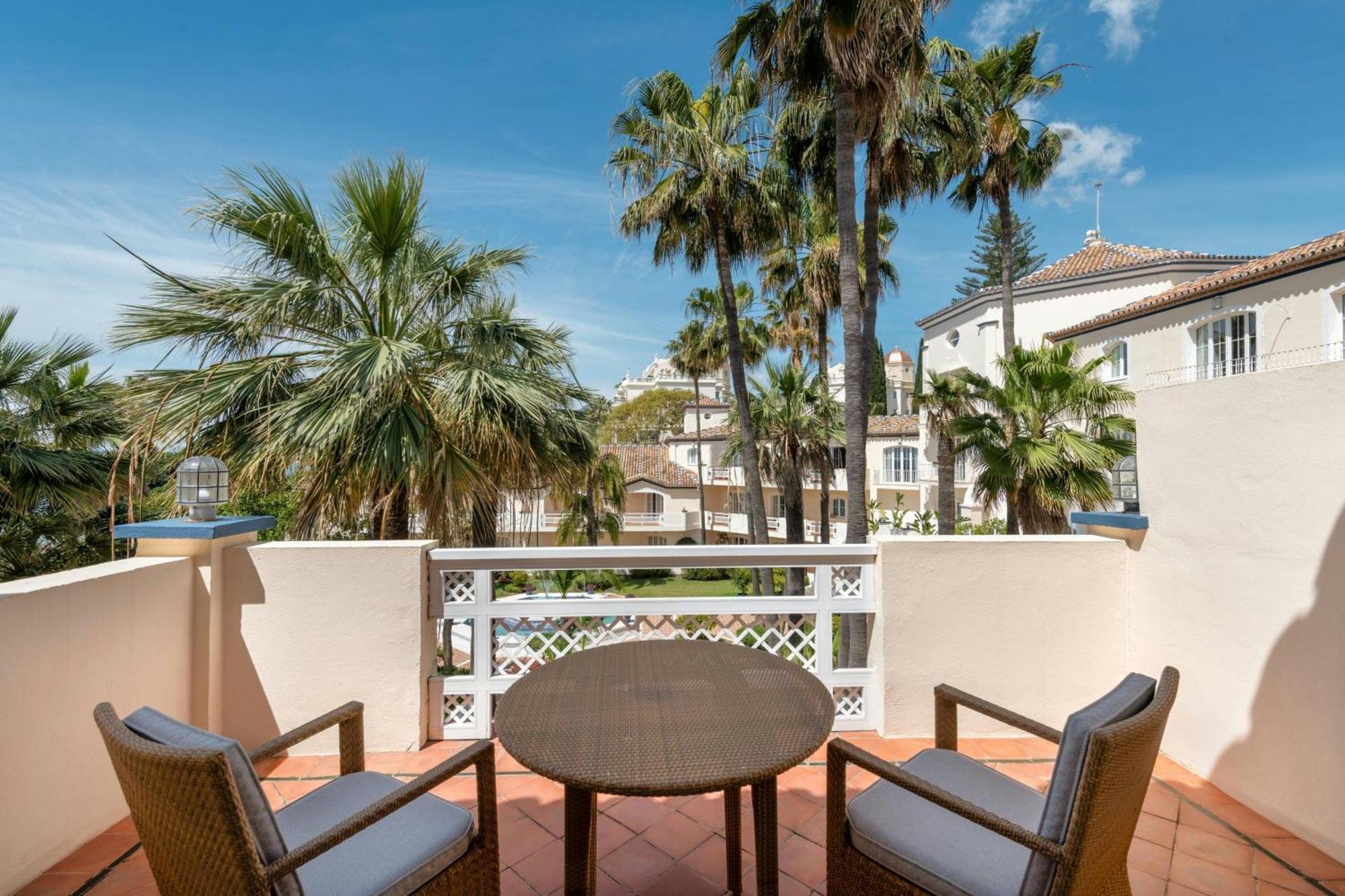 Deluxe King Room Balcony