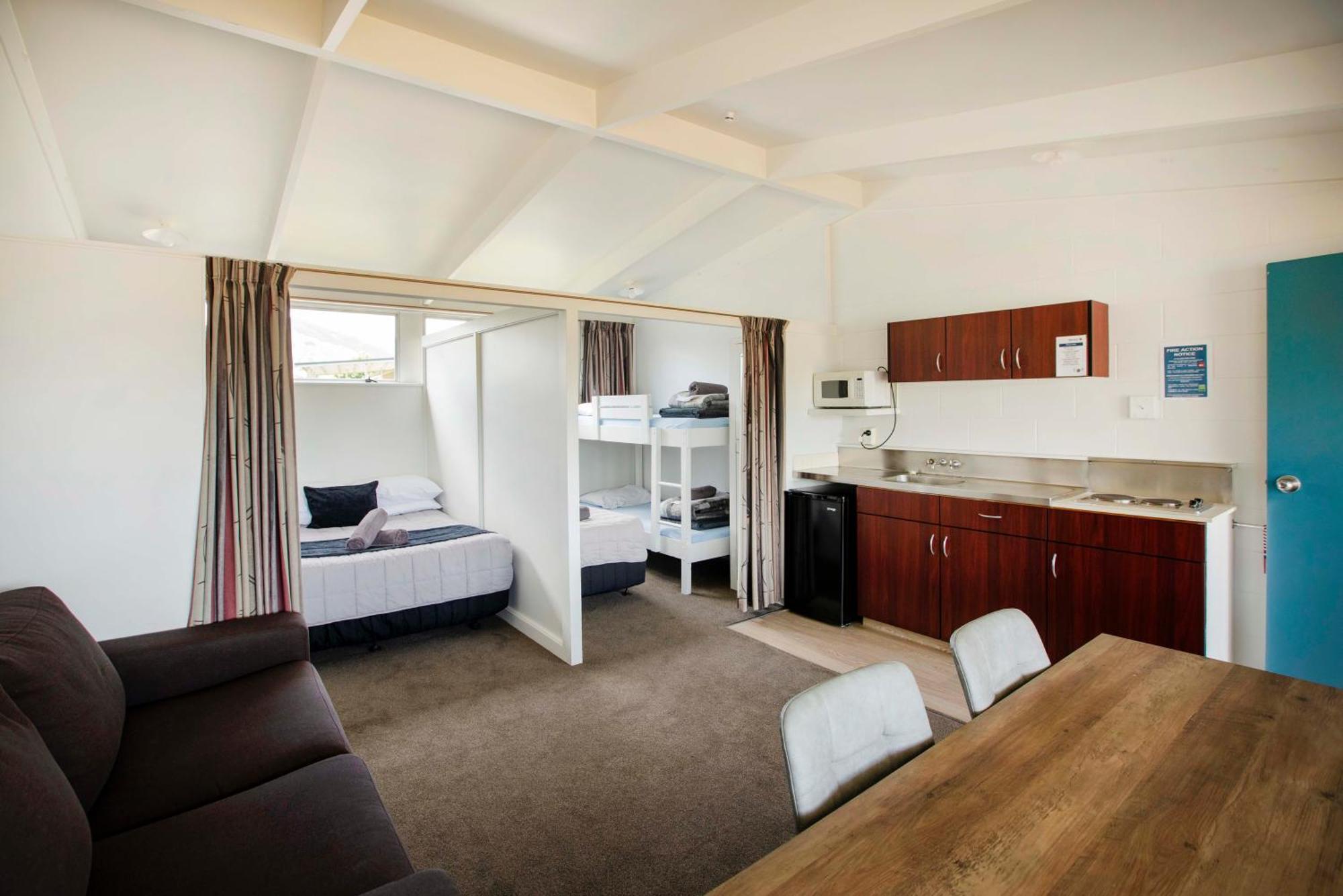 Kitchen Cabin - No Ensuite