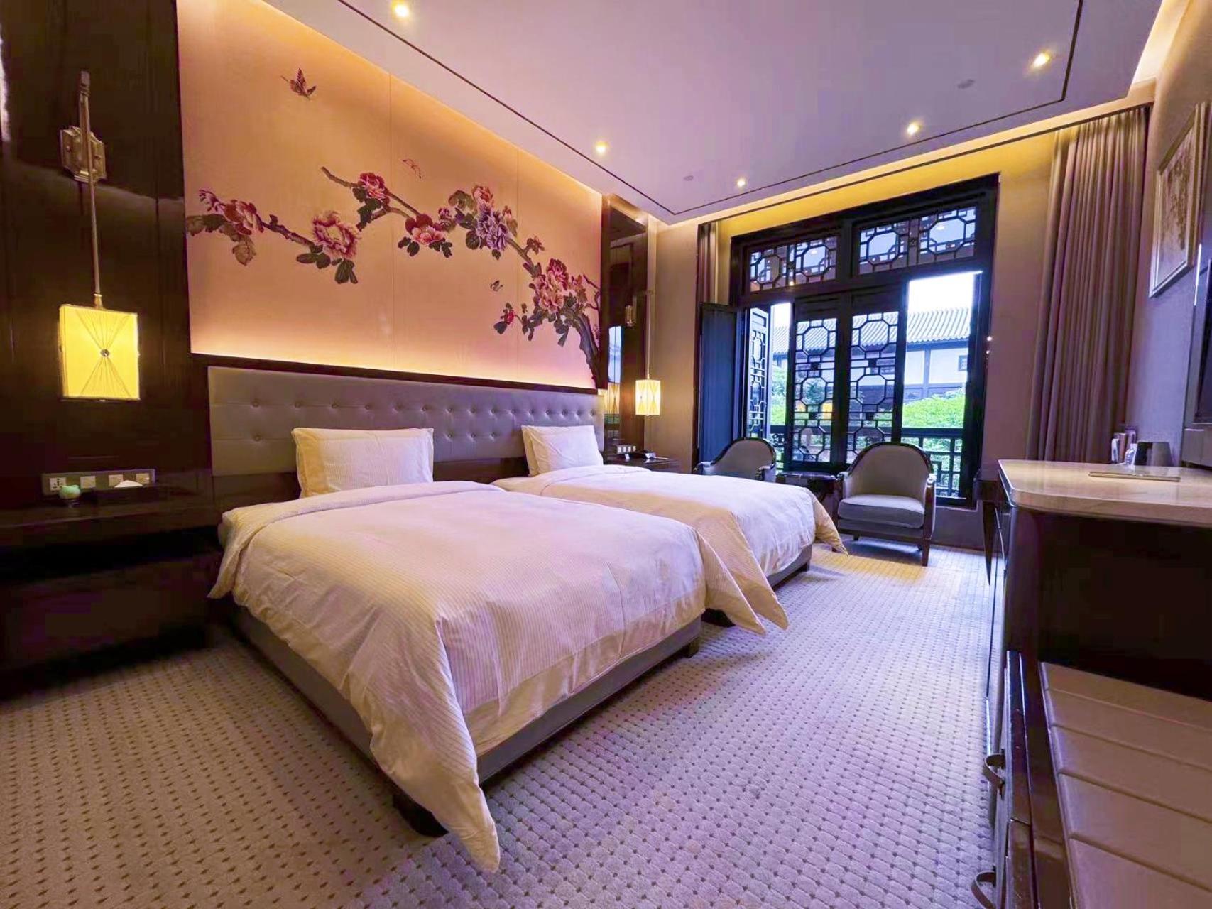 Deluxe Twin Room Garden View
