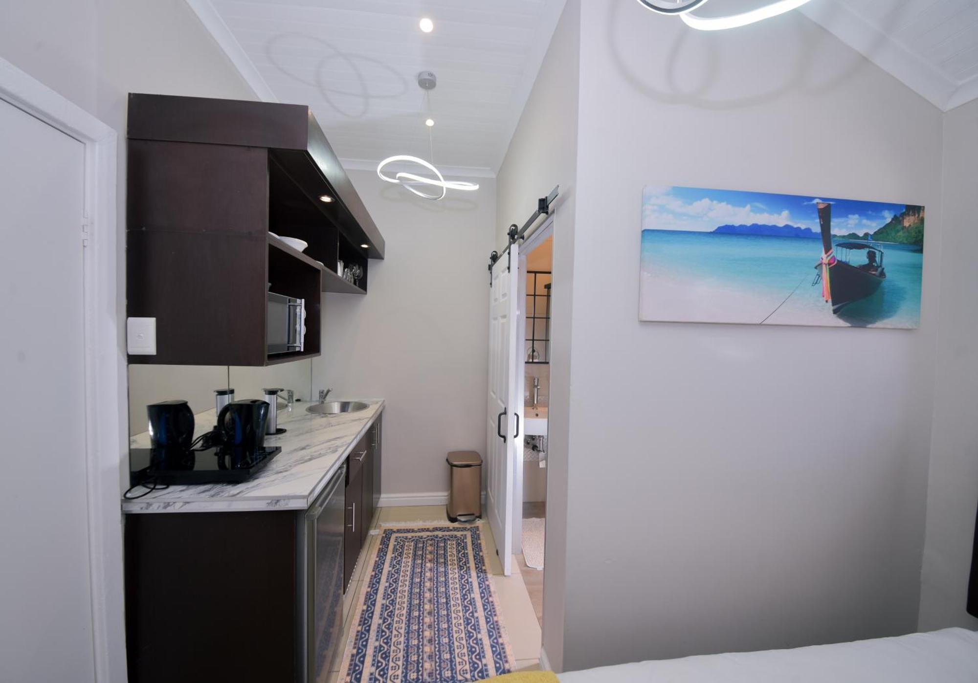 Deluxe Double Room with Shower
