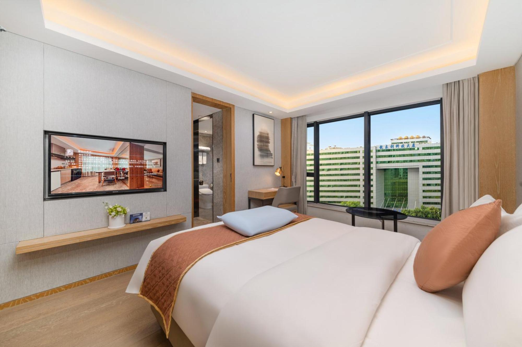 Senior King Room