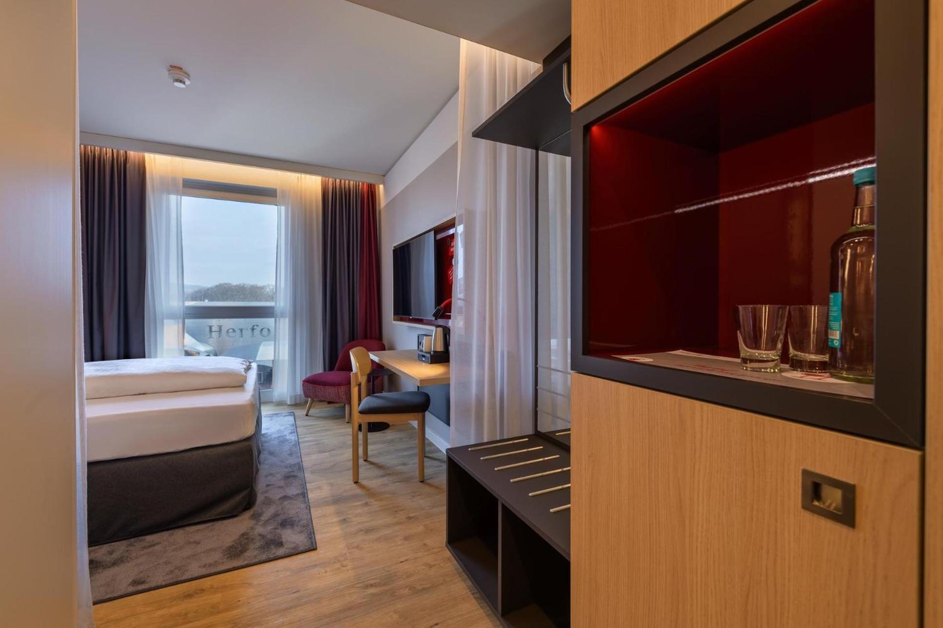 Superior Single Room