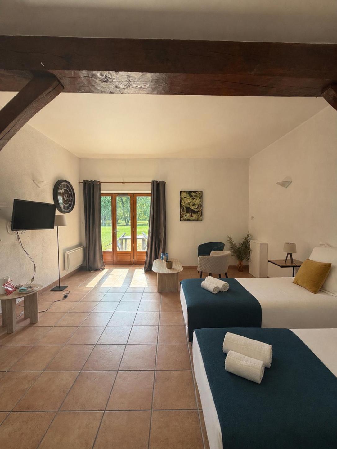 Large Double Room