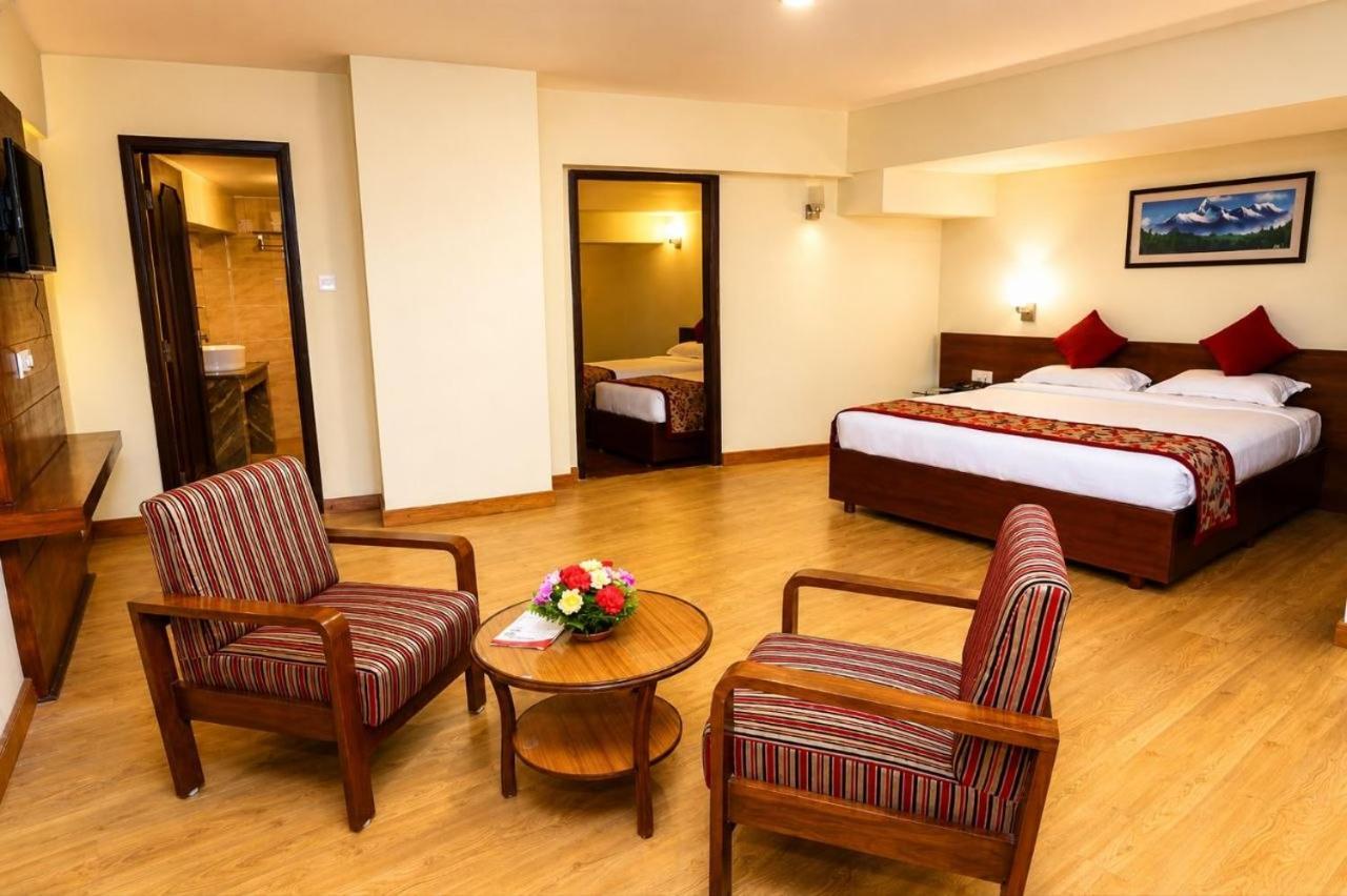 Deluxe Family Suite
