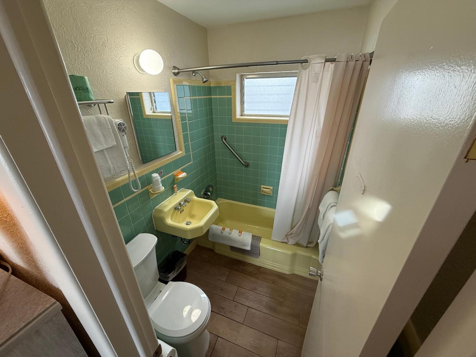 Queen Room with Sea View