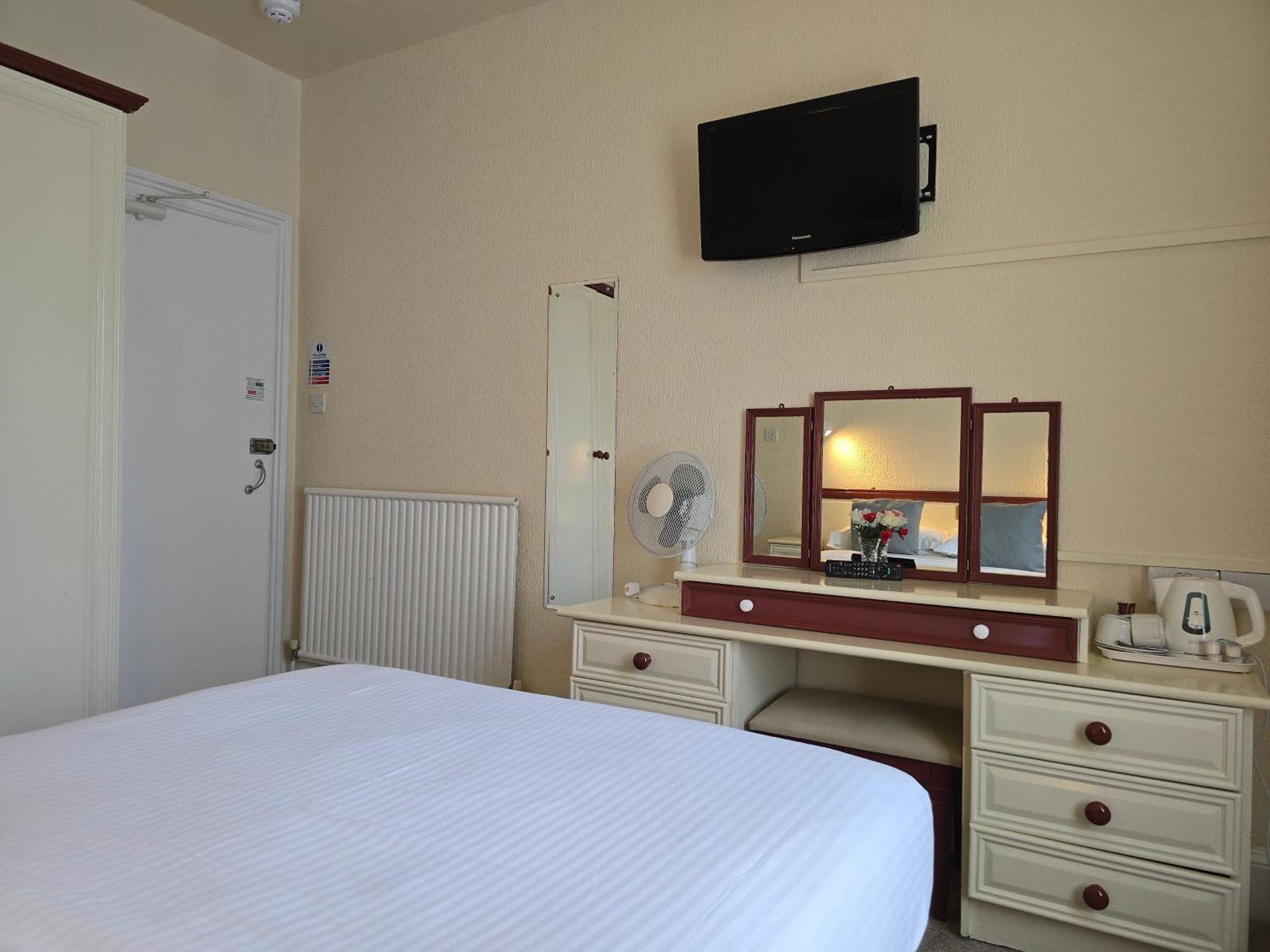Double Room Street View,1766233103:JPEG