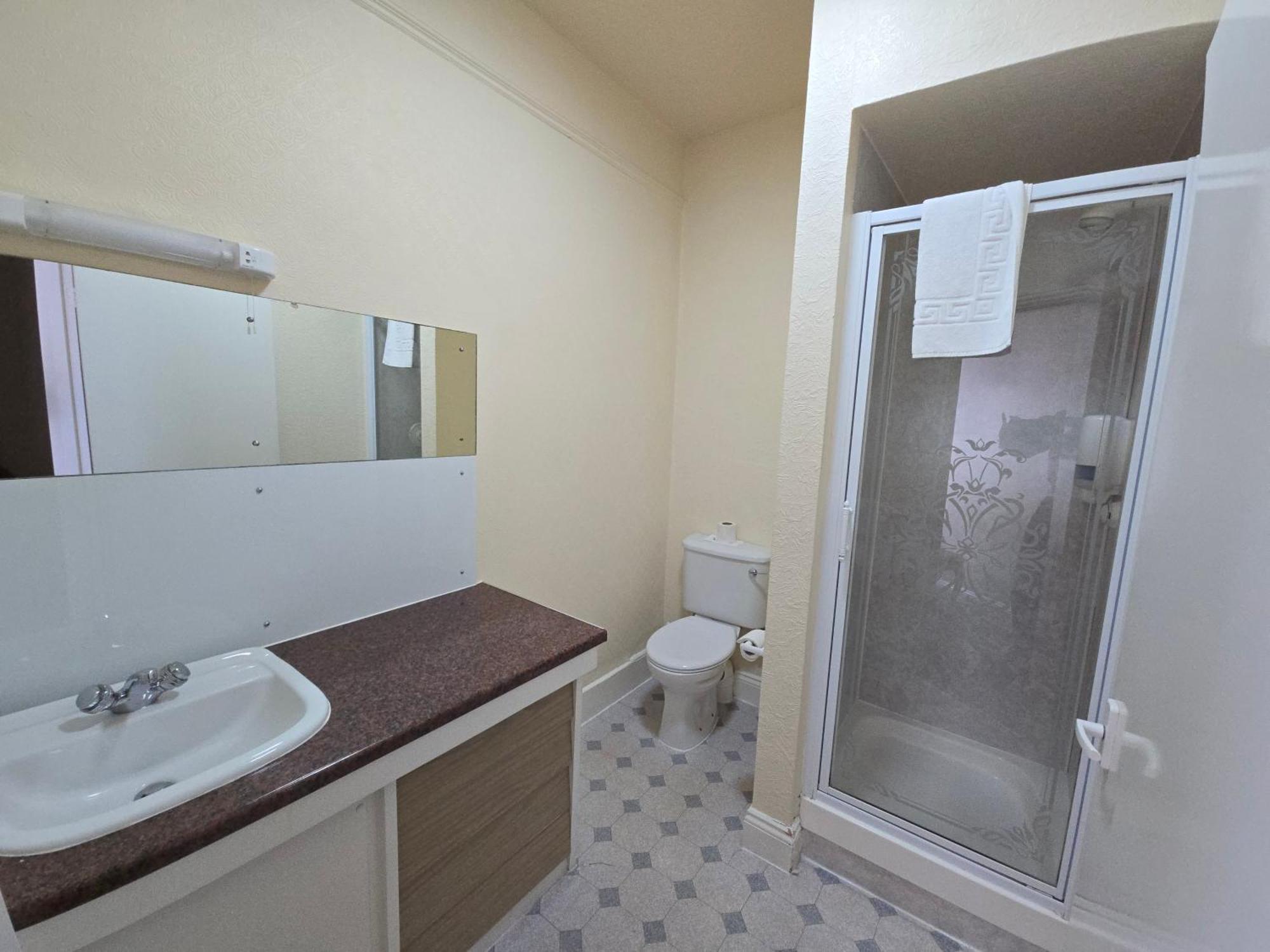 Chambre Simple - Vue sur Cour
