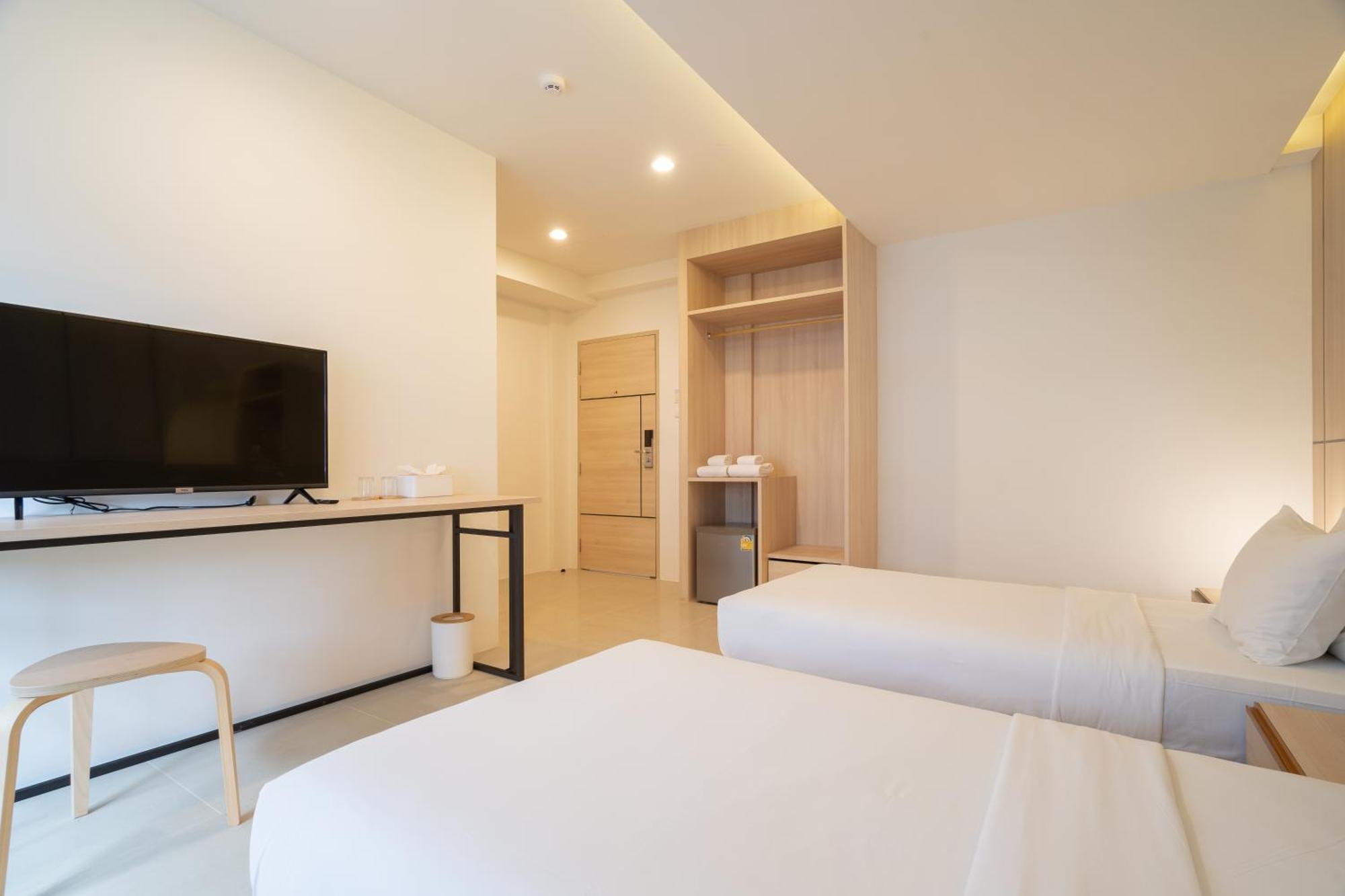 Superior Double Room,1766346809:JPEG