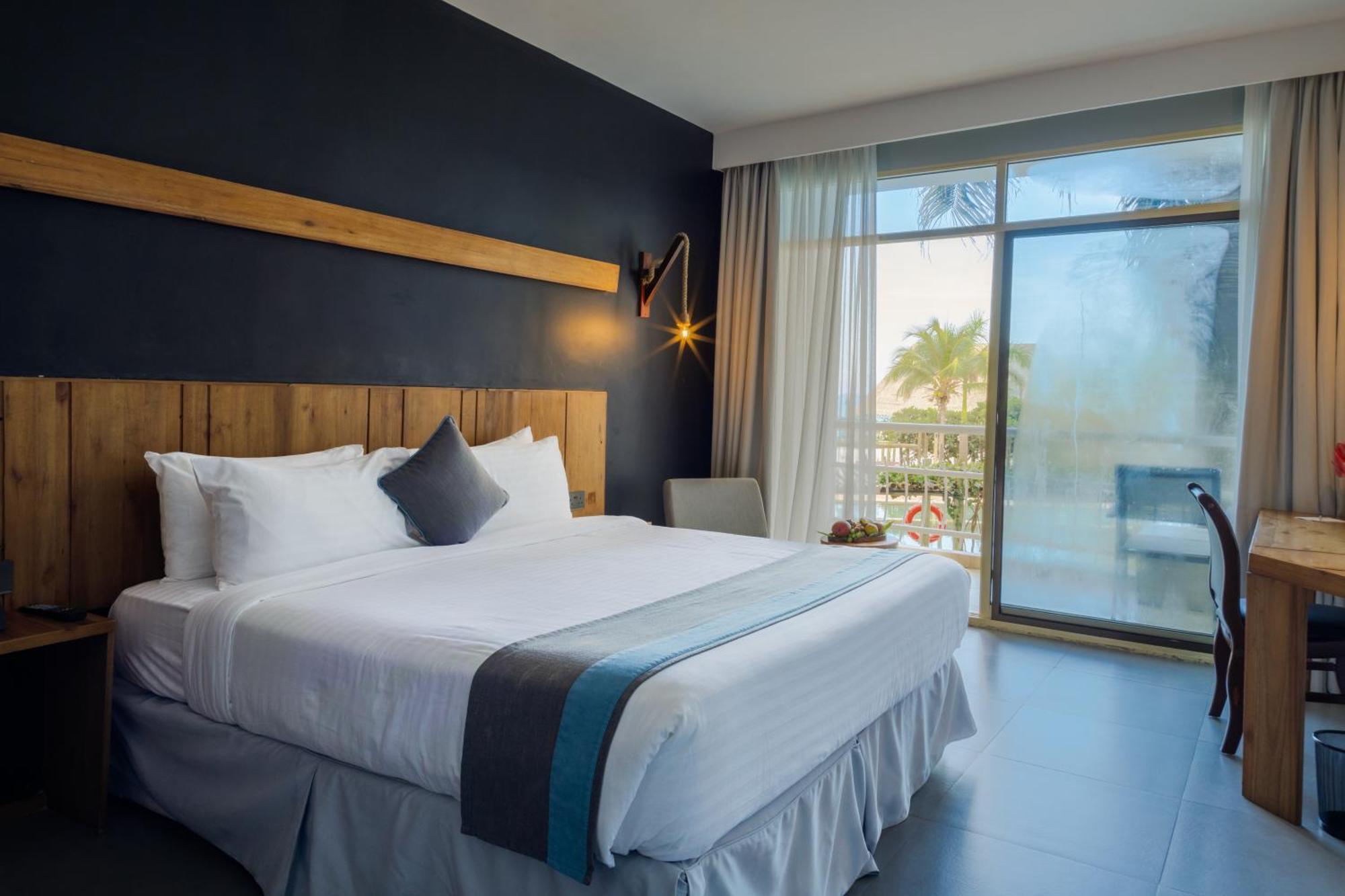 Standard Ocean View King