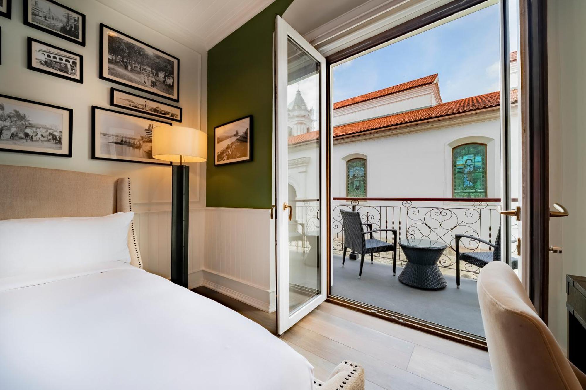 Queen Room Two Queen Beds View