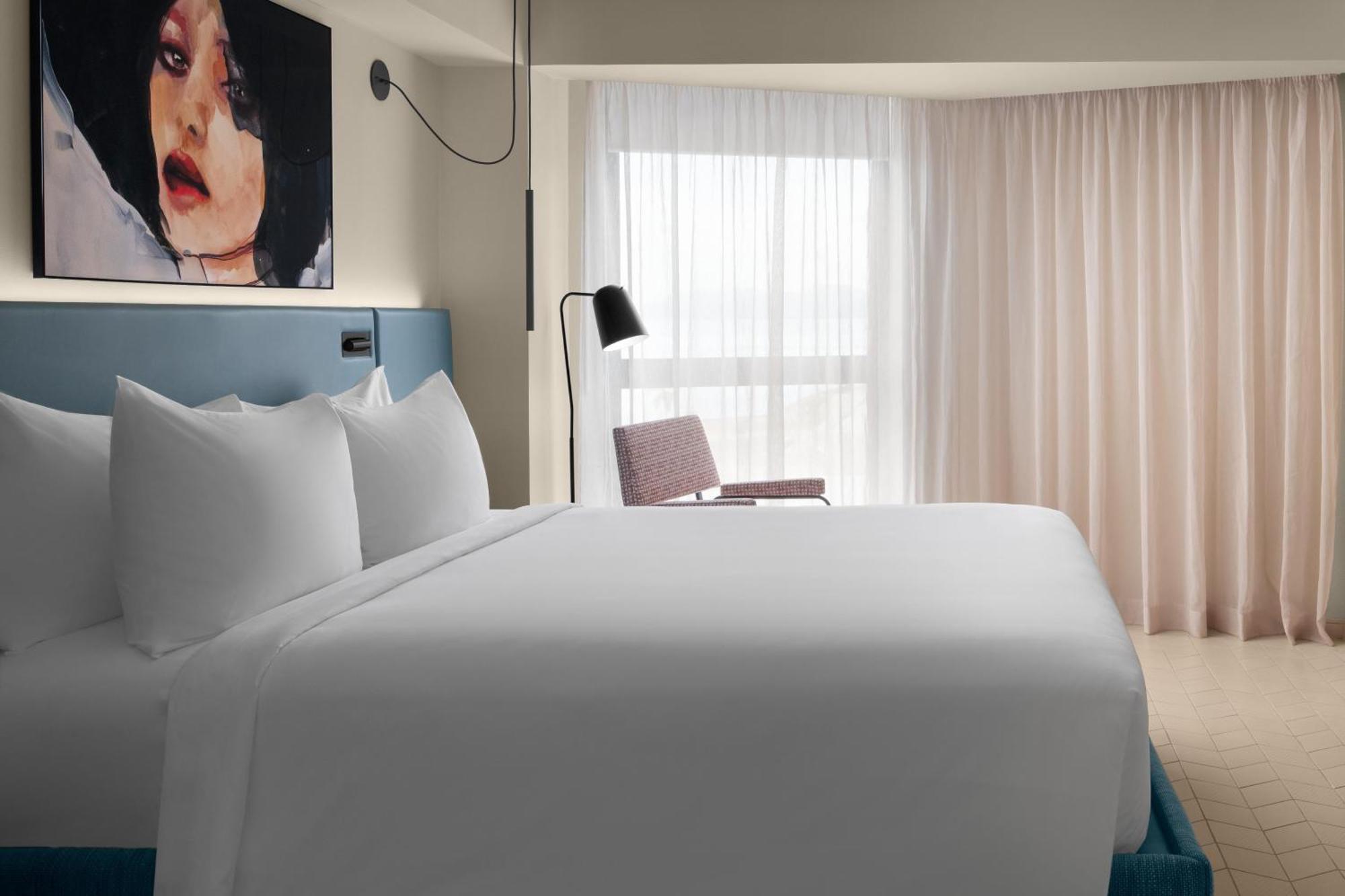 King Bed with City View