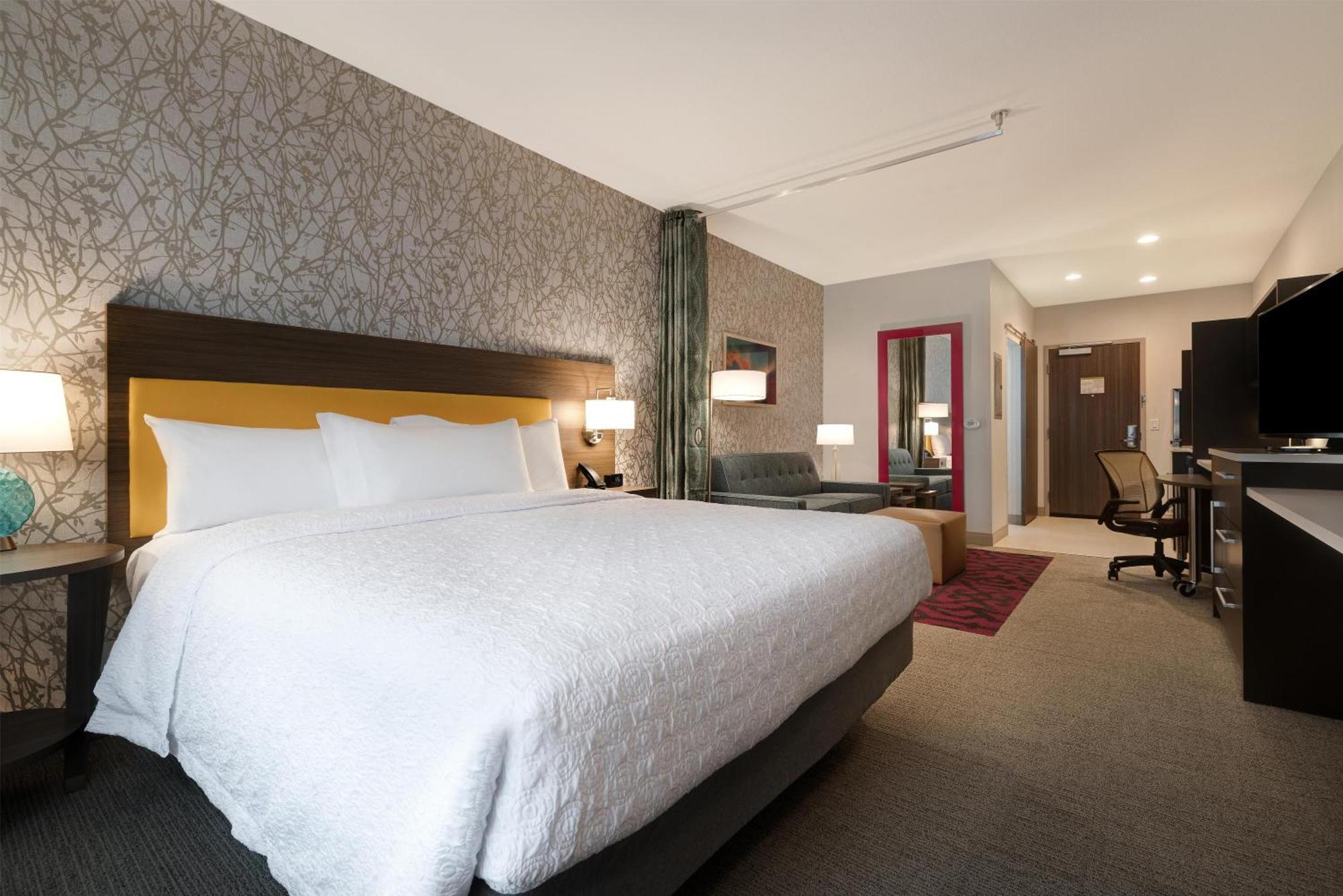 King Studio Suite