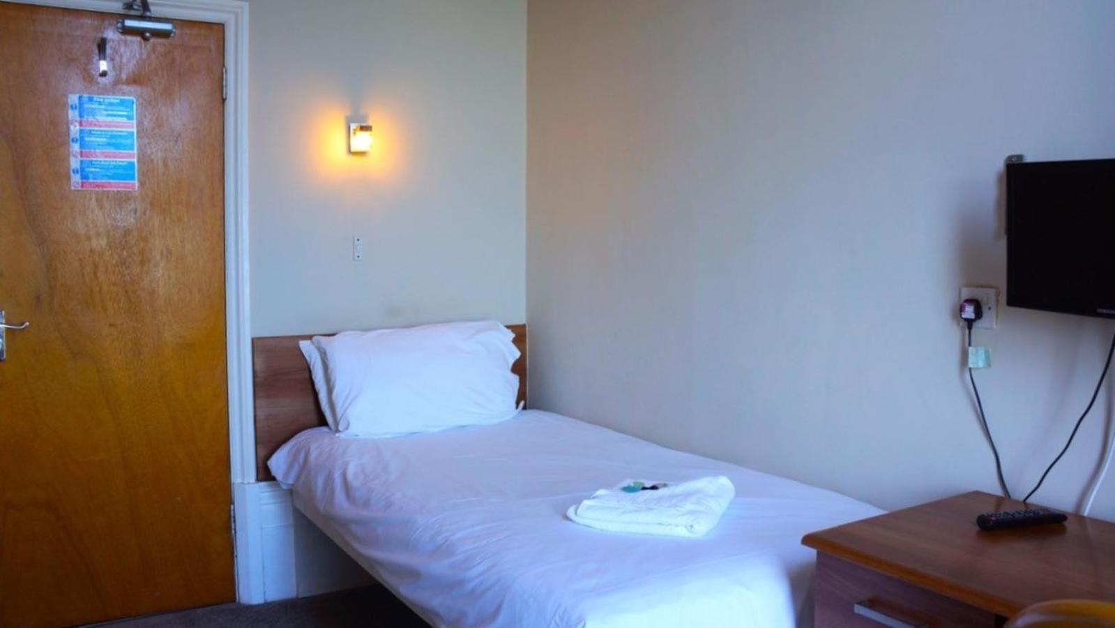 Standard Single Room with Sea View