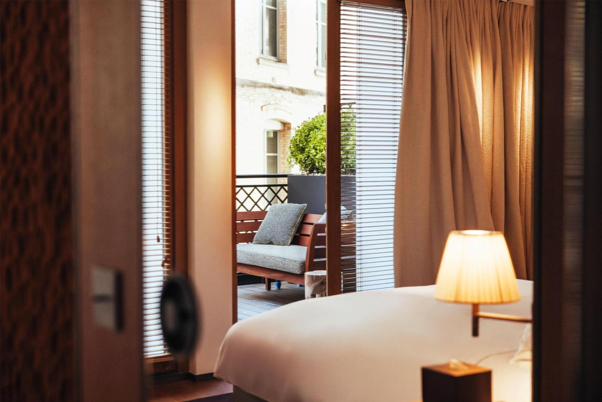 Deluxe King Room with Terrace
