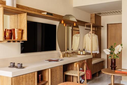 Three Bedroom Superior Connected