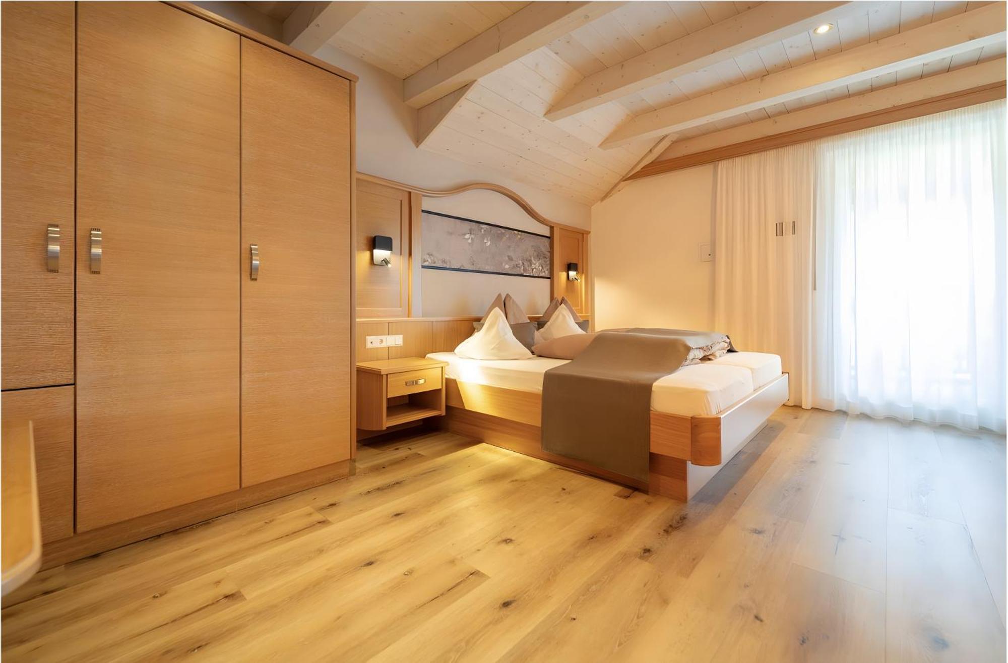 Double Room Mountain View