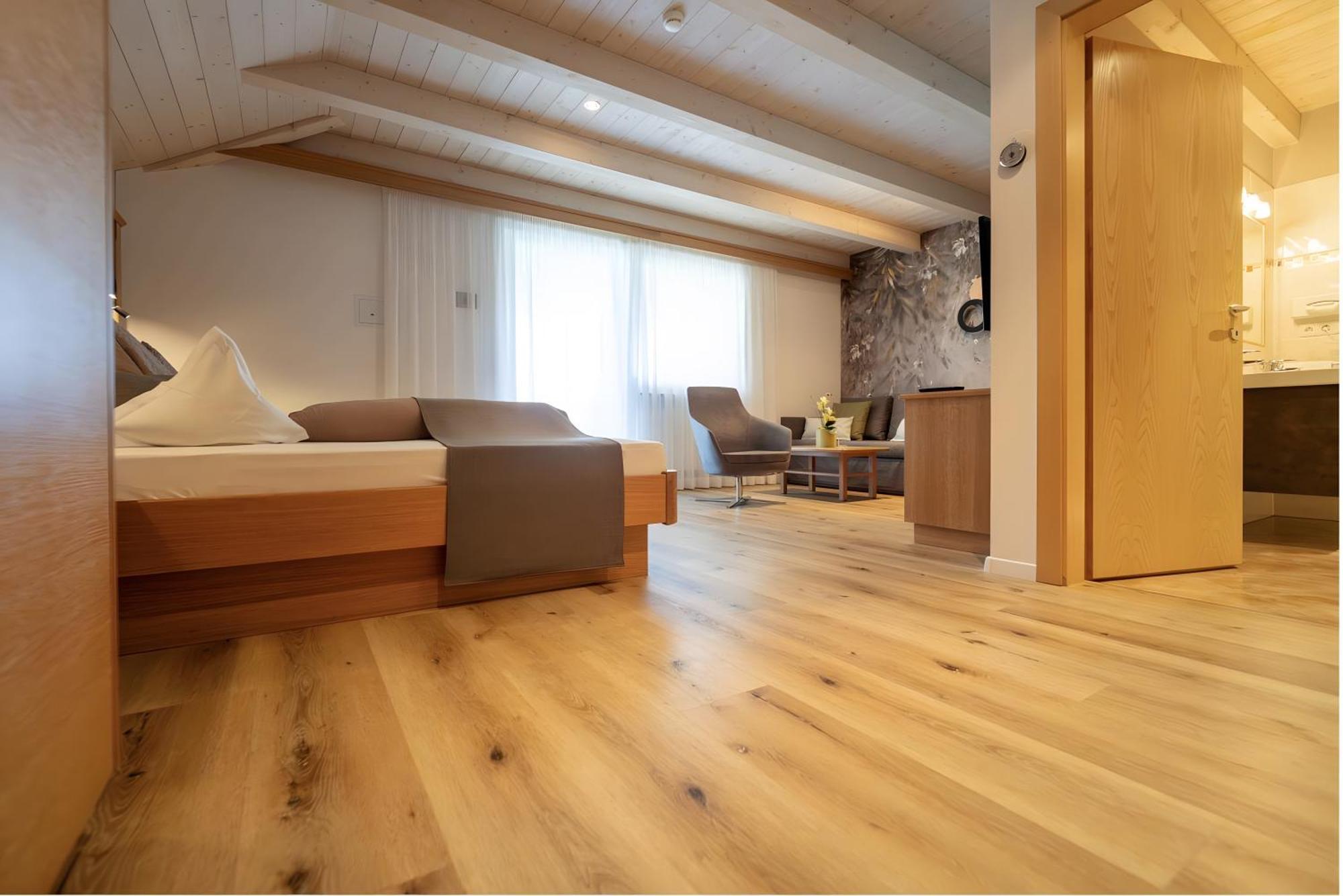 Double Room Mountain View