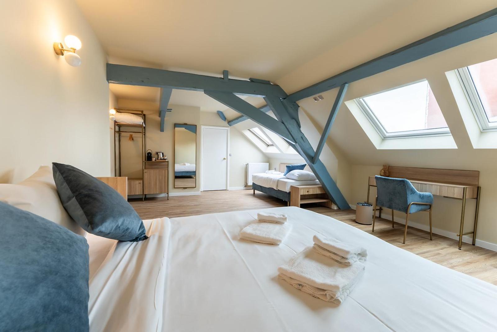 Economy Triple Room