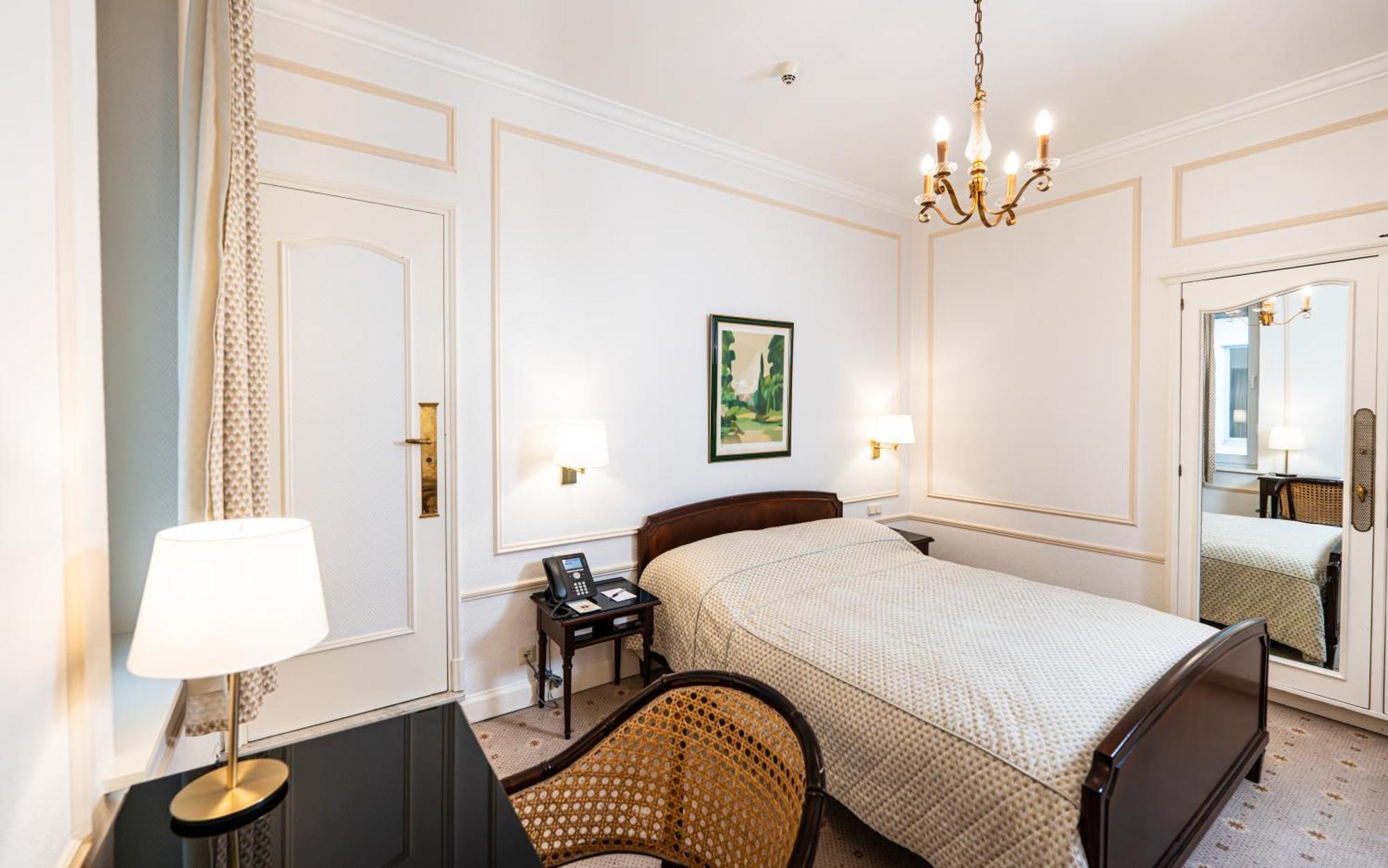 Standard Single Room