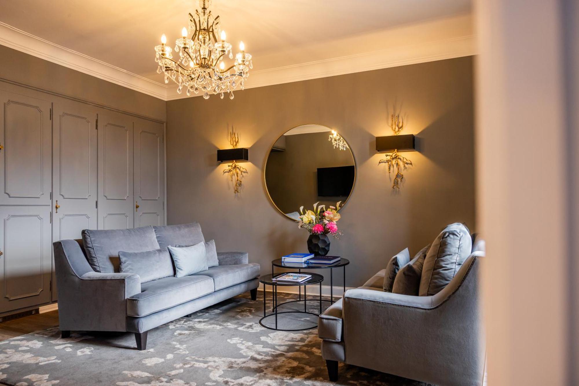 Junior Suite,1769481525:JPEG