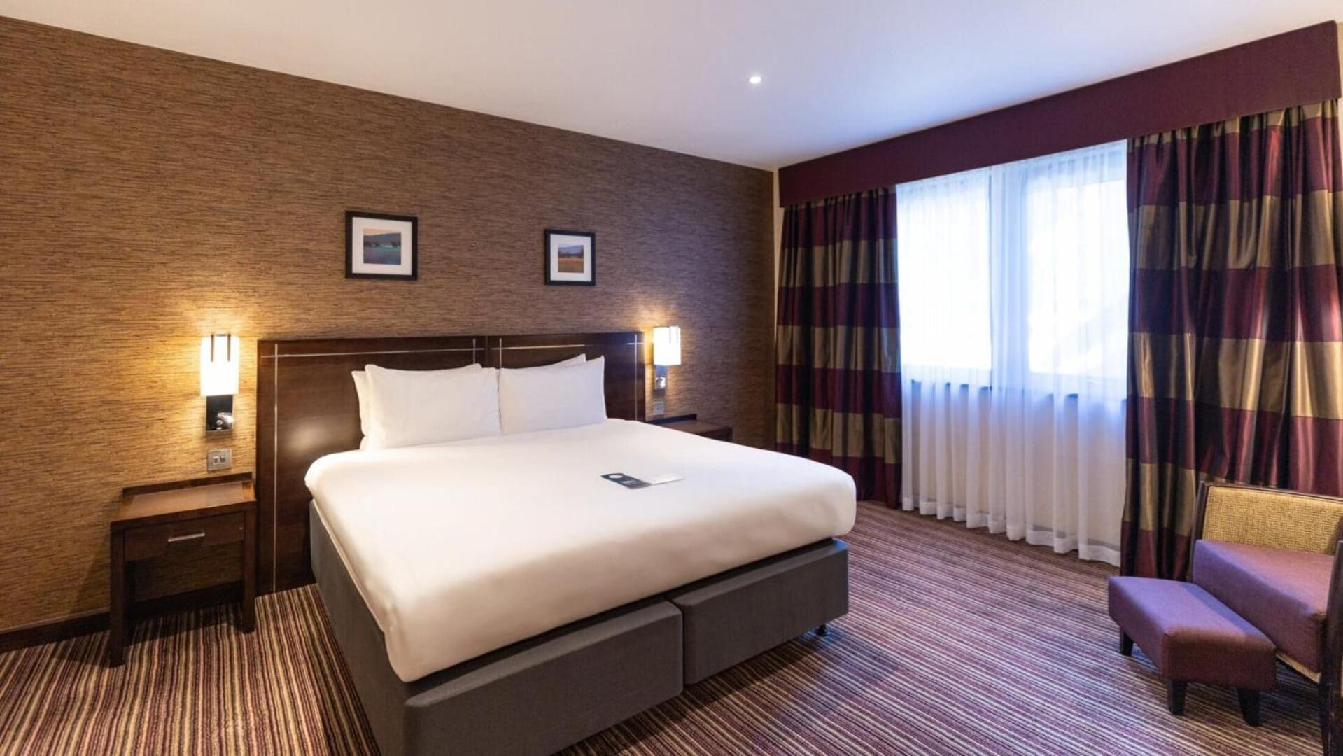 Chambre Lit Queen-Size Premium