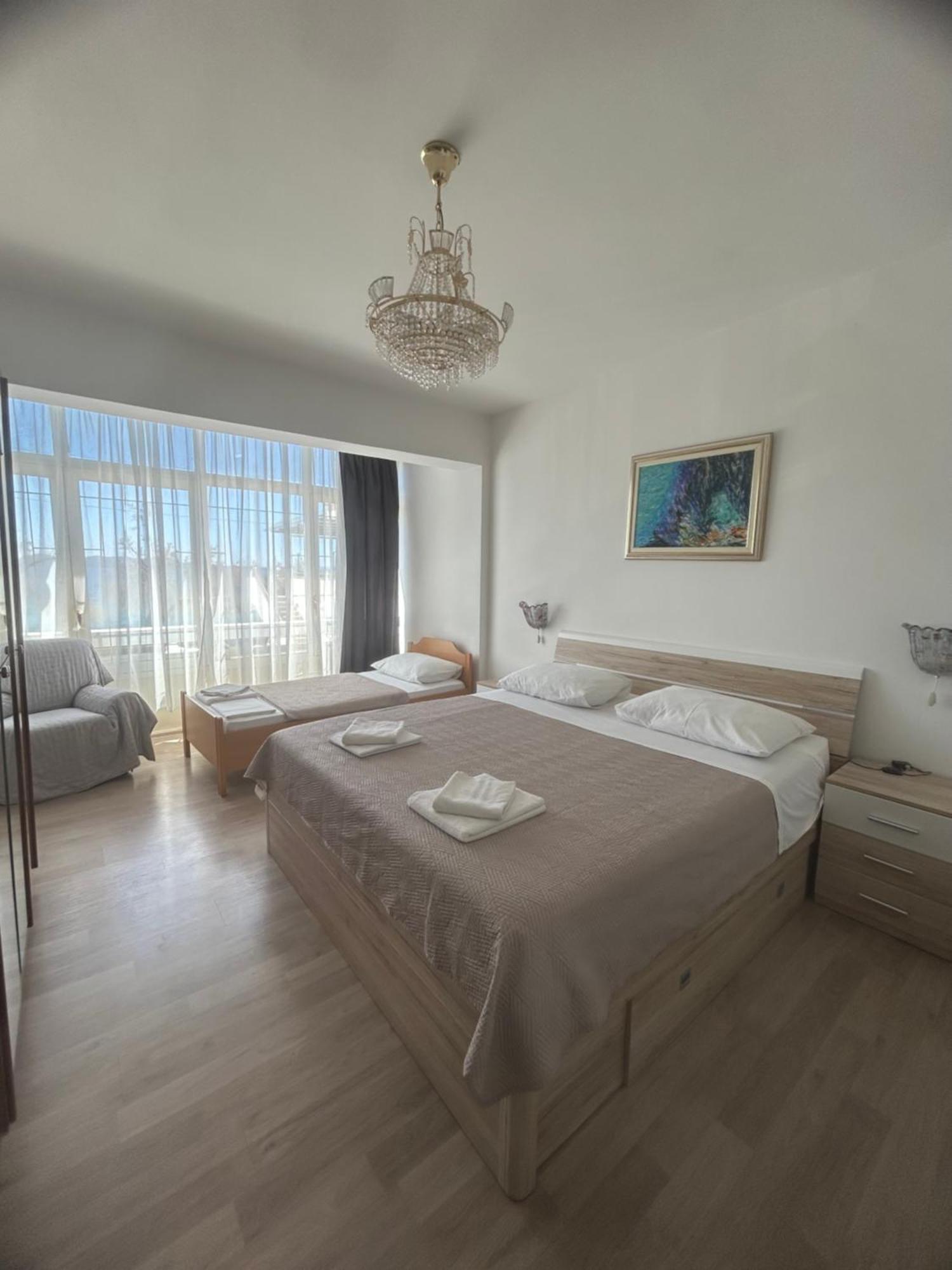 Standard Triple Room Sea View