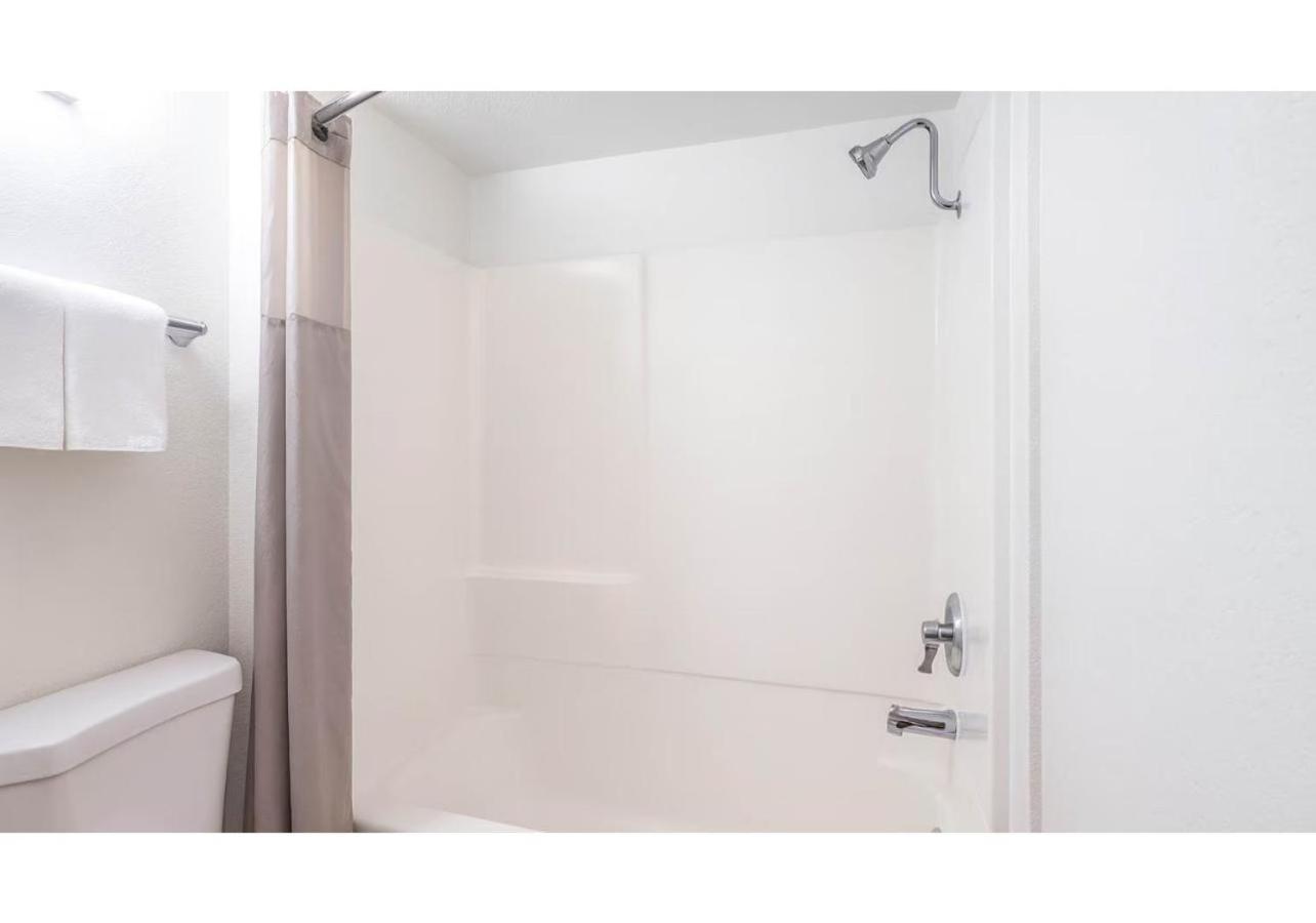 Double Room - Disability Access - Non-Smoking