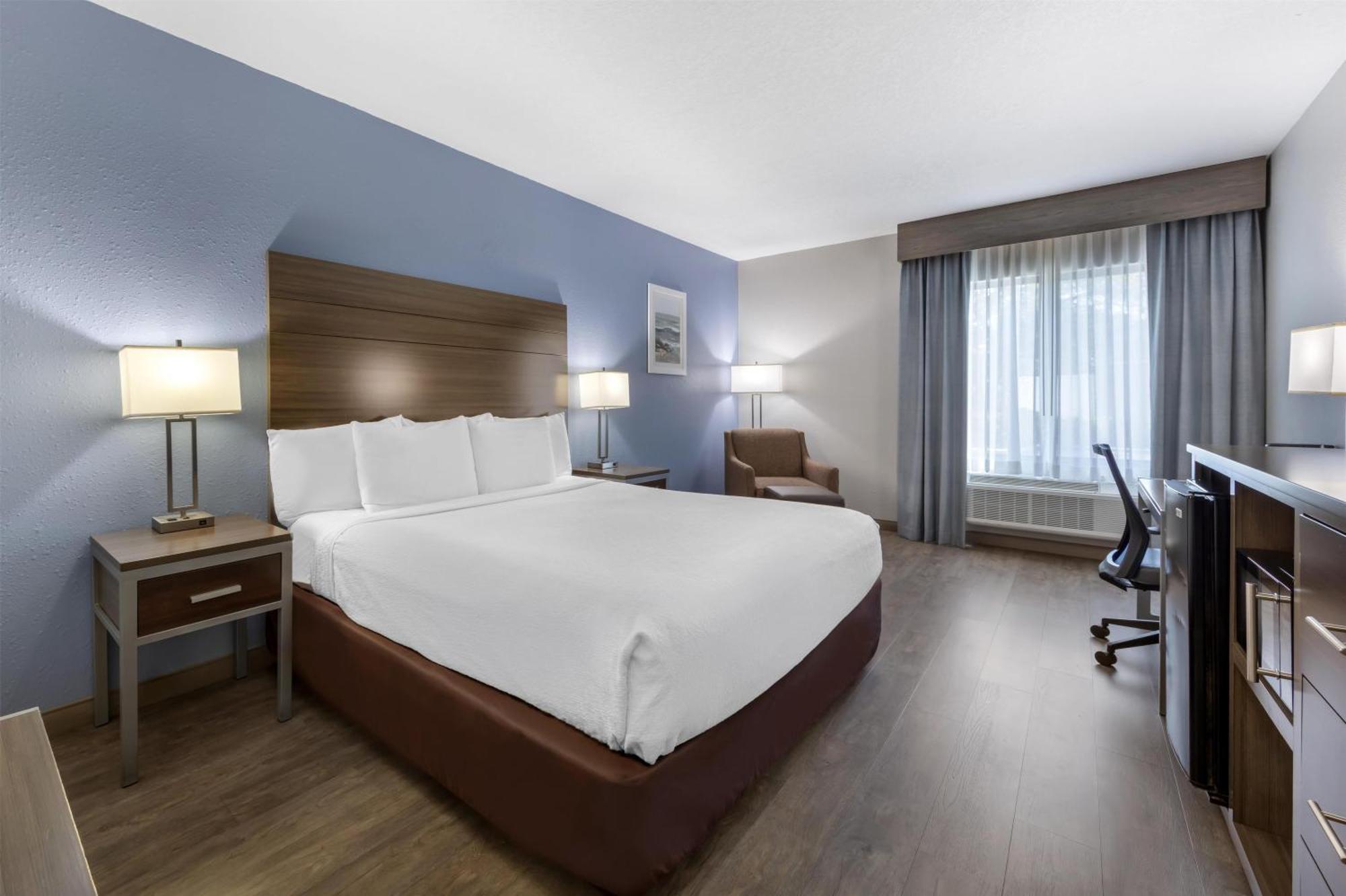 Quarto com Cama King-size - Não Fumantes