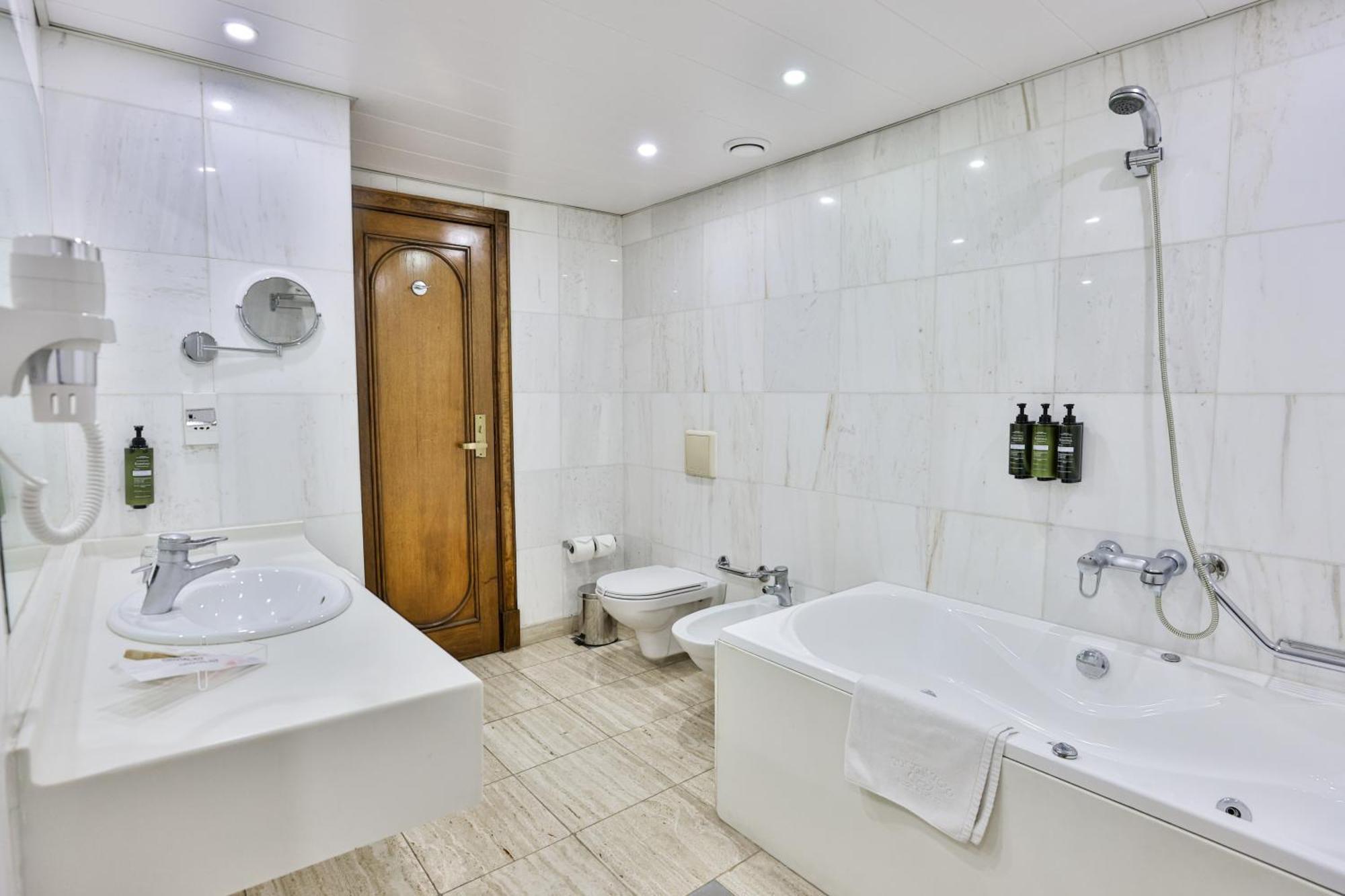 Suite with Balcony