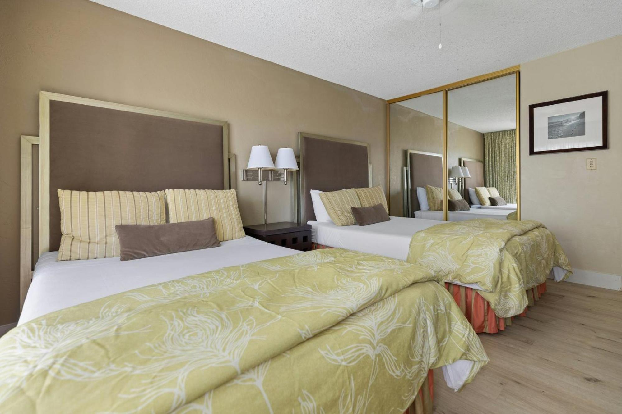 Standard One Bedroom Suite 2 Double Bed with Sofa Bed