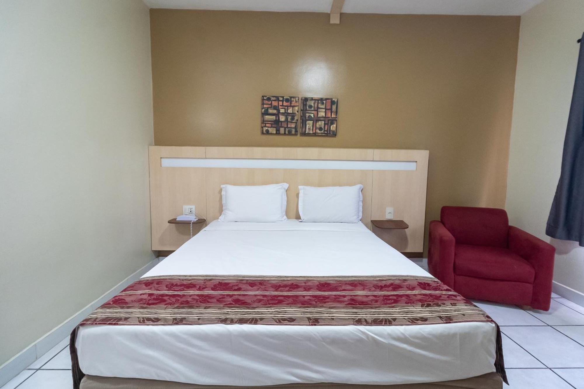 Deluxe Family Suite