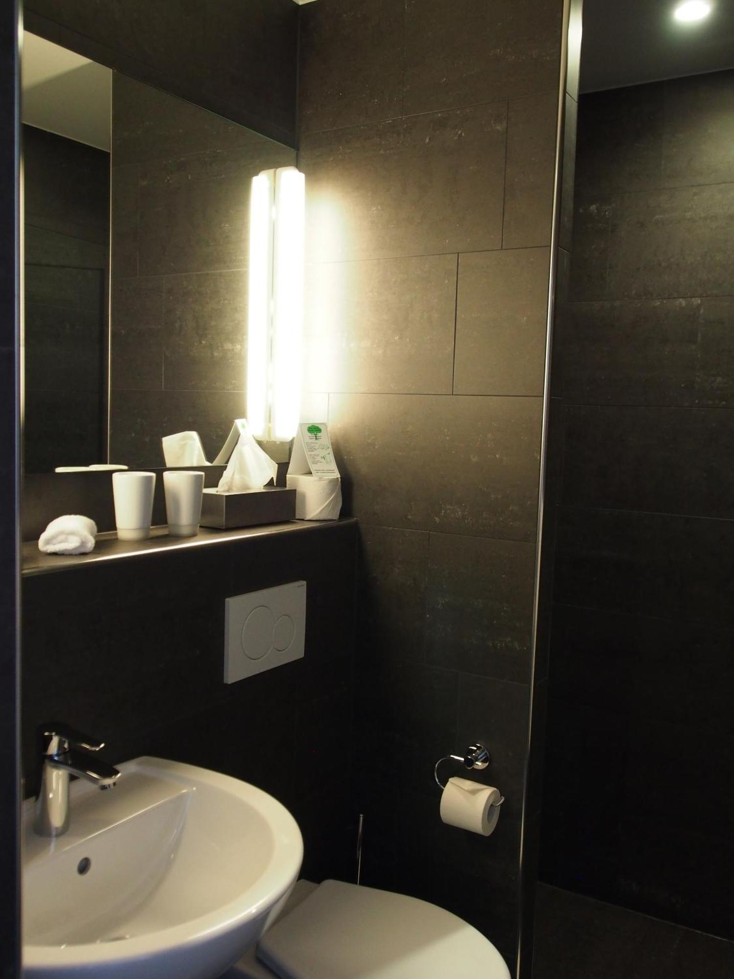 Standard Single Room,1770520293:JPEG