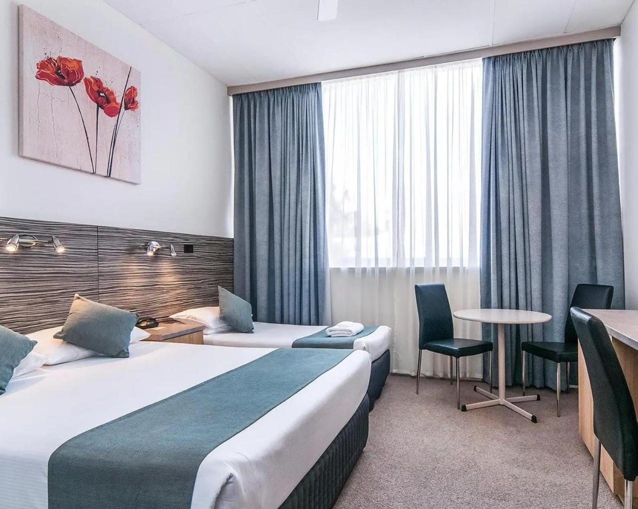 Executive Queen Room