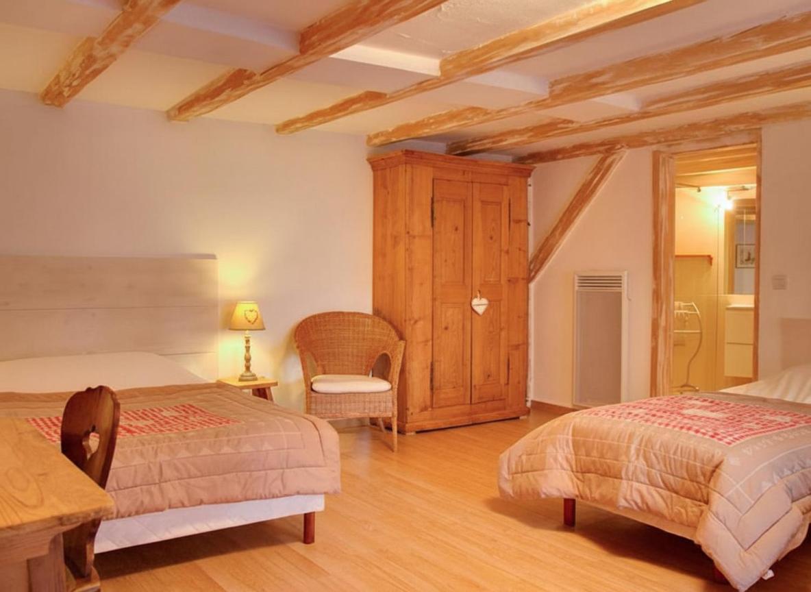 Chambre Quadruple avec Salle de Bains Privative
