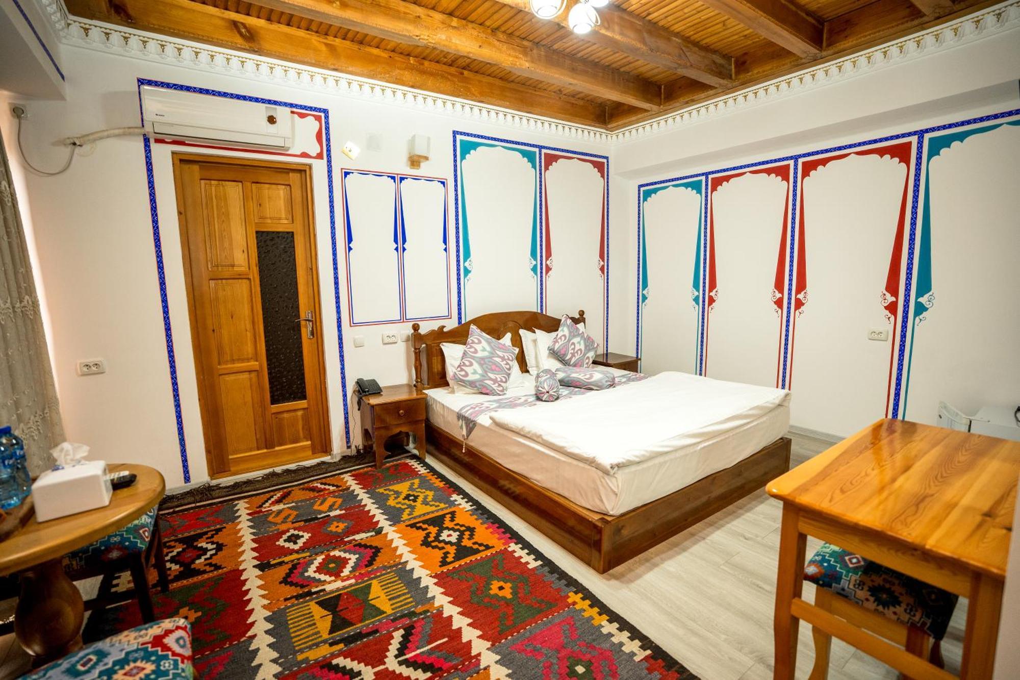 Double Room,1769831636:JPEG