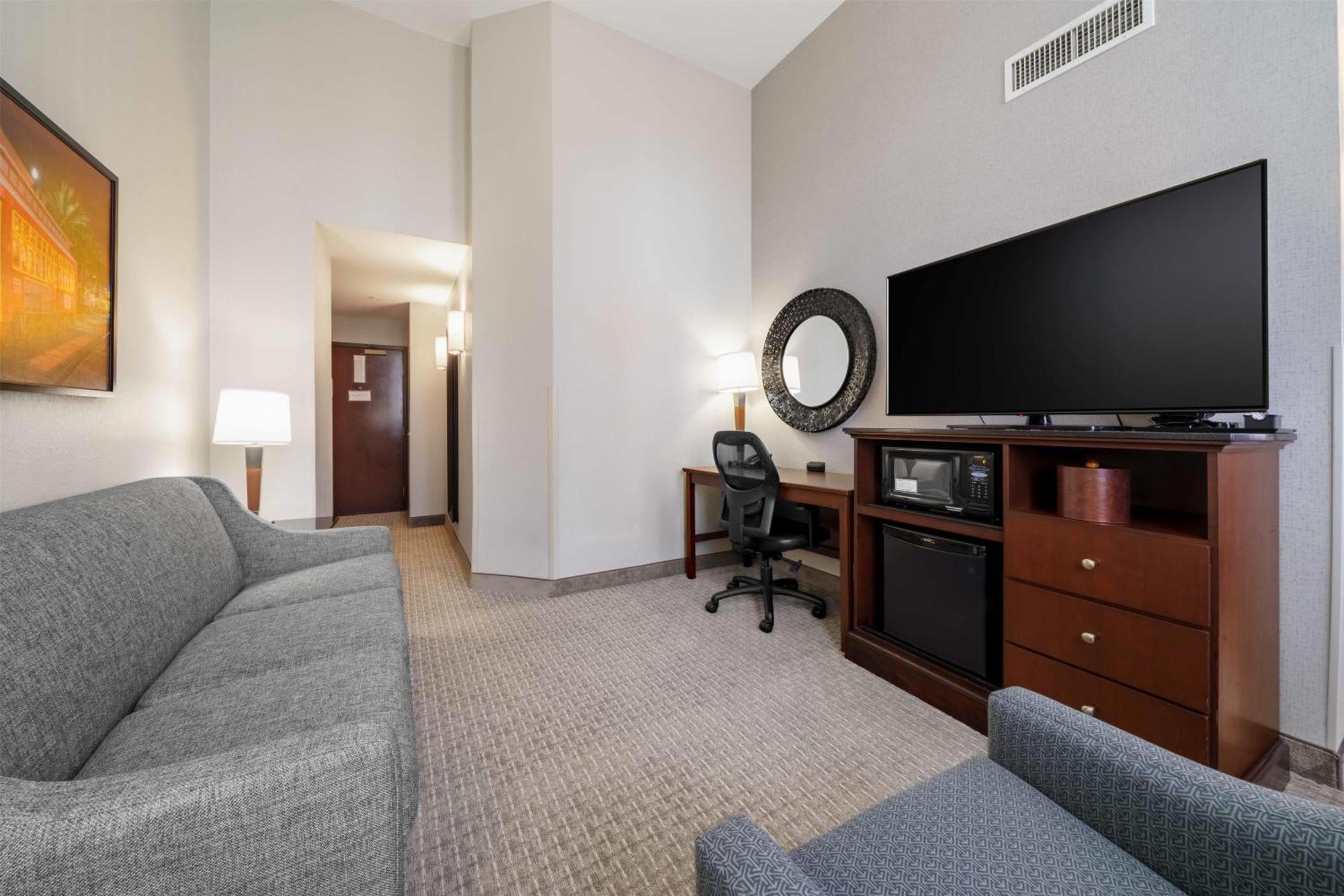 Suite Lit King-Size avec Canapé-Lit