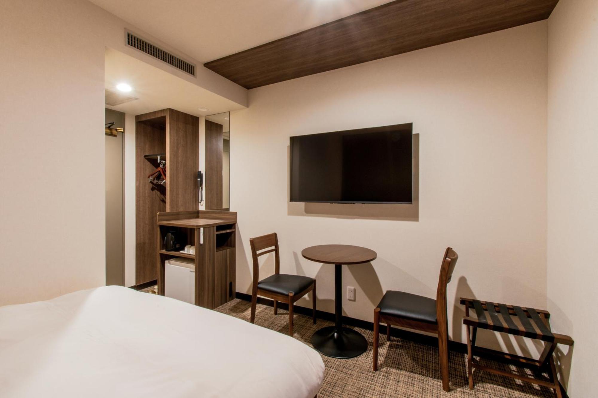 Twin Room Non-Smoking