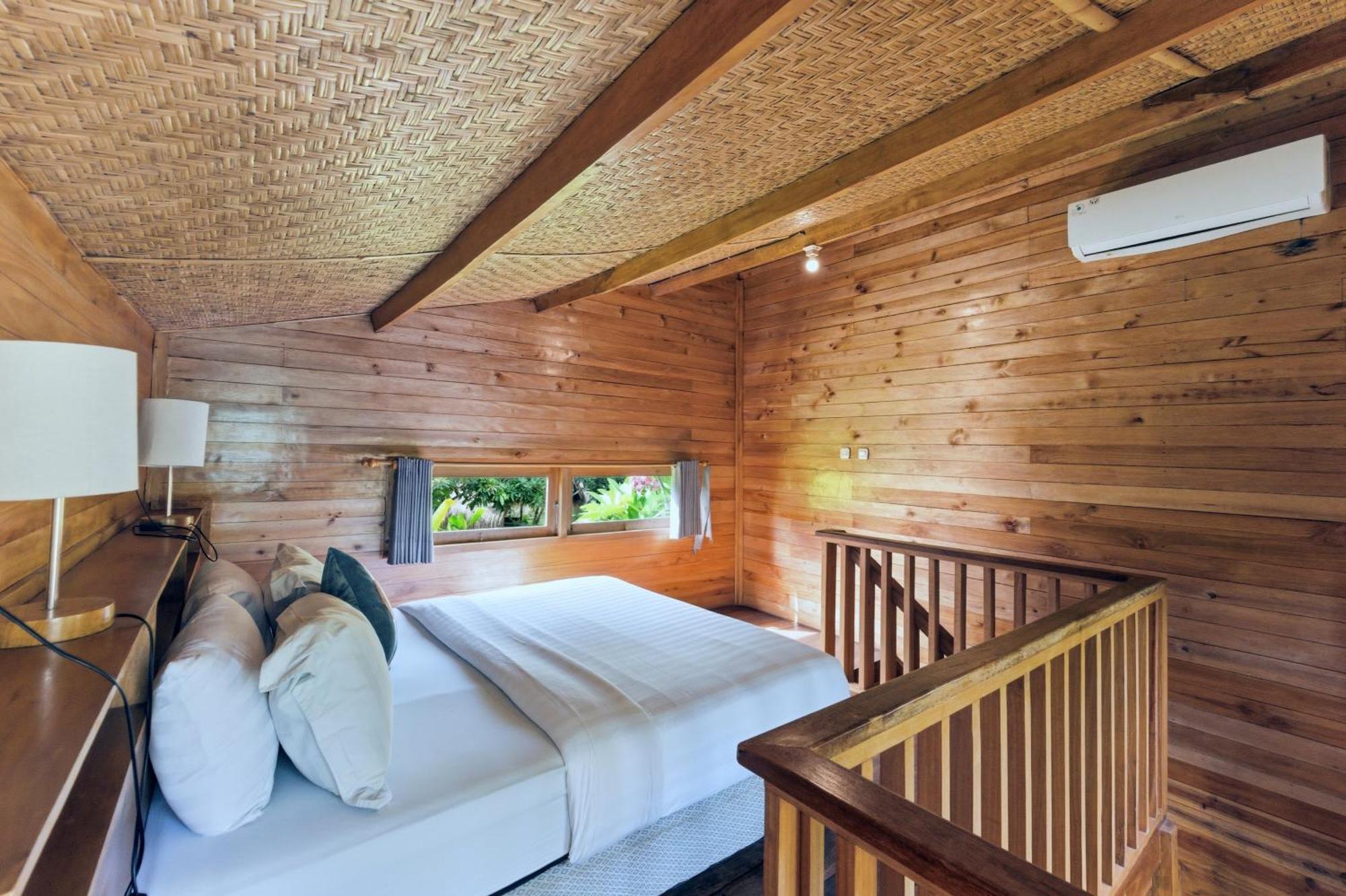 Superior Double or Twin Room Pool View